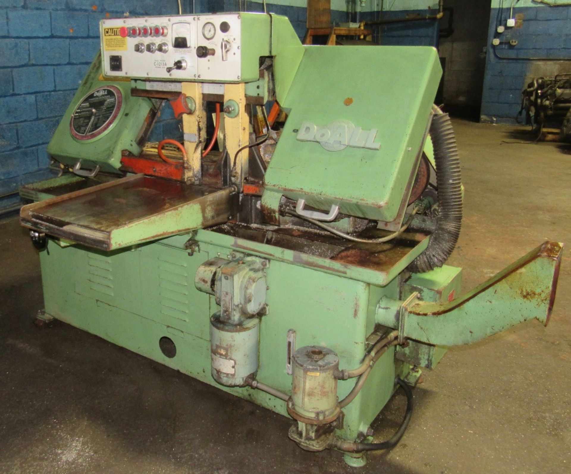 DoAll Mod. C-1213A 12" x 13" Semi-Automatic Horizontal Band Saw