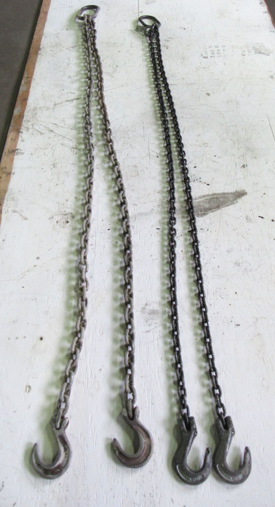 (2) 70" Chain Slings w/ Hooks