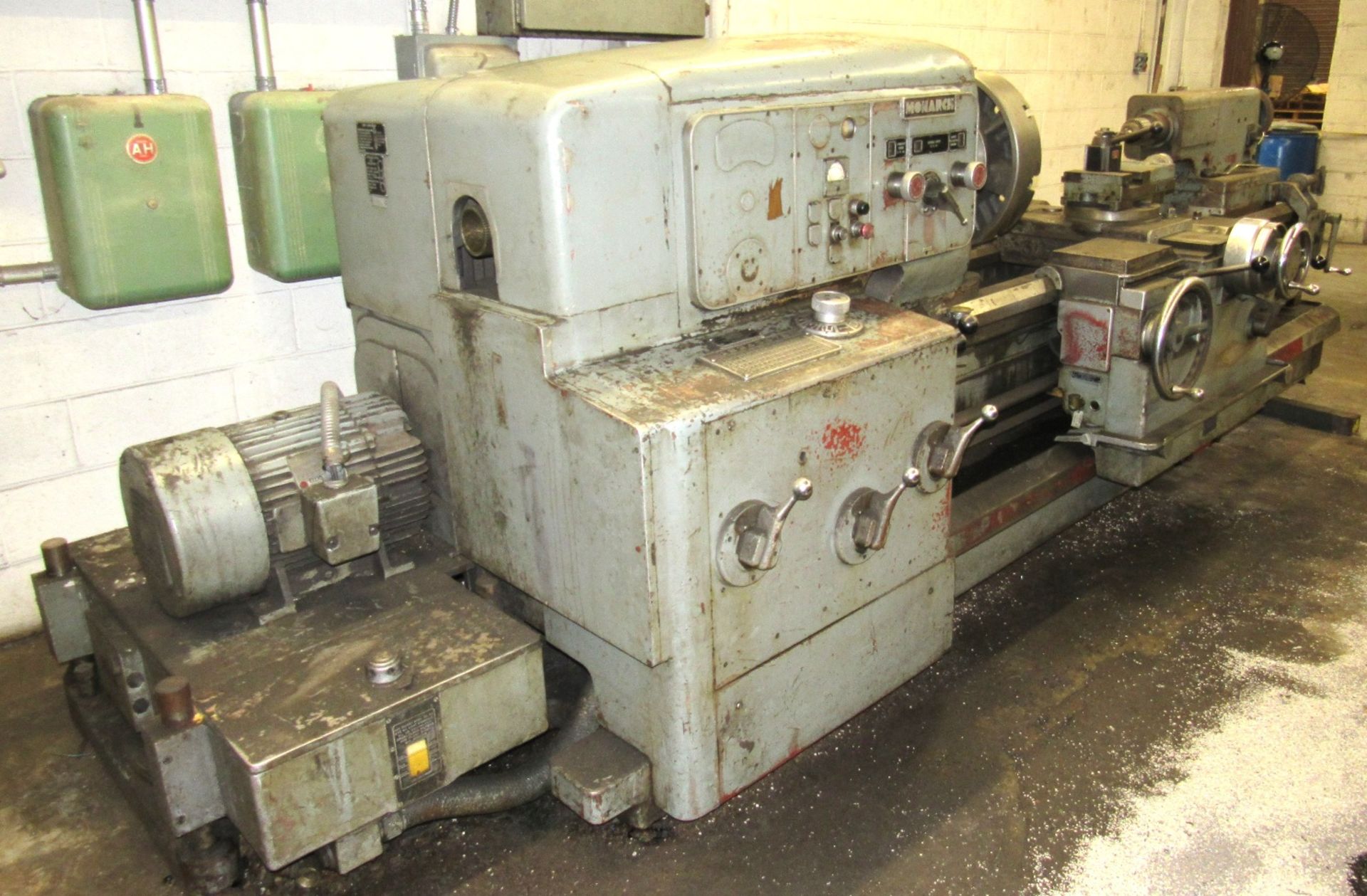 Monarch Series 80 Dyna-Shift Mod.2516x48 25” x 48” Geared Head Lathe