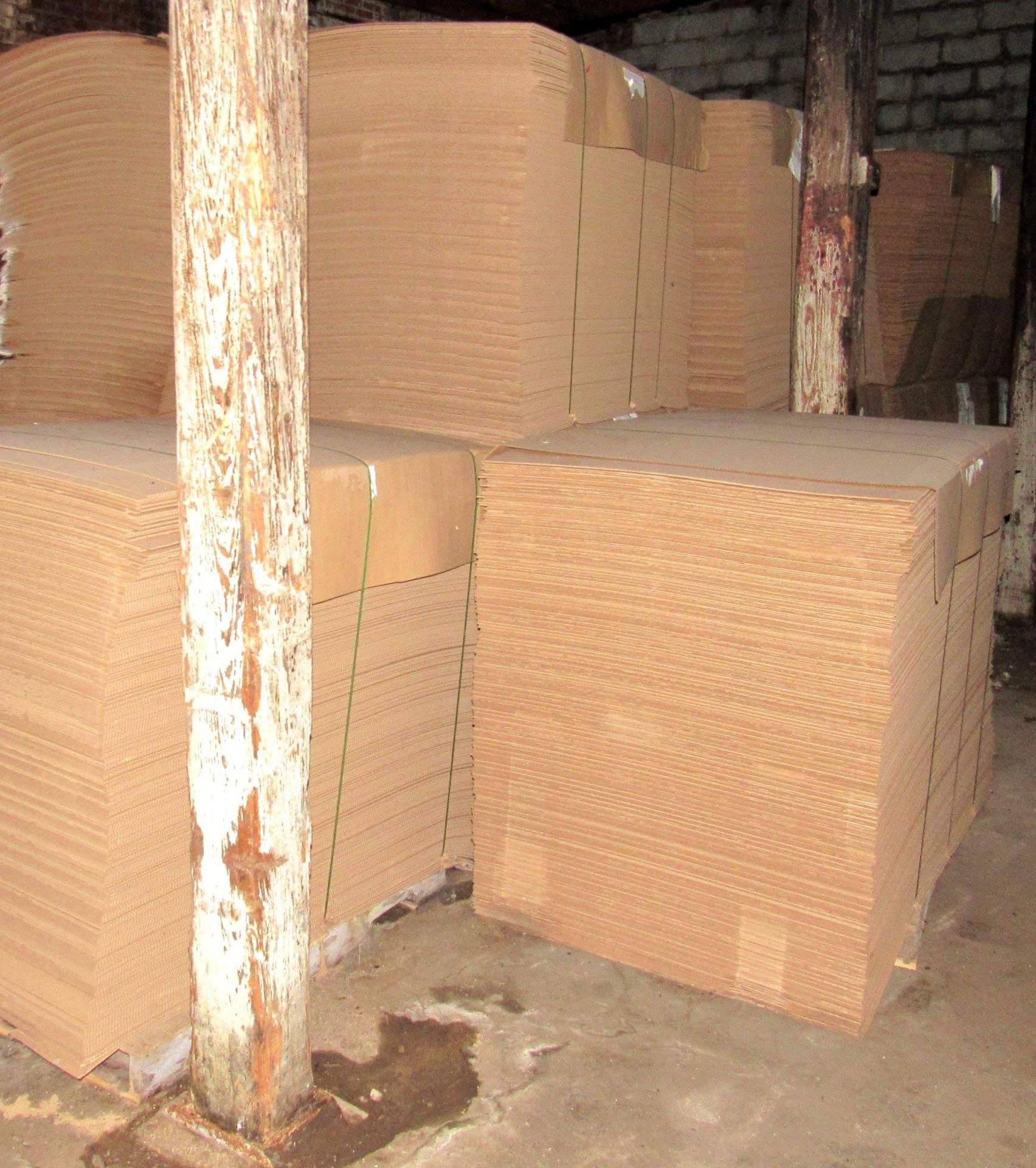 Large Quantity Corrugated Cardboard Boxes - Image 6 of 6