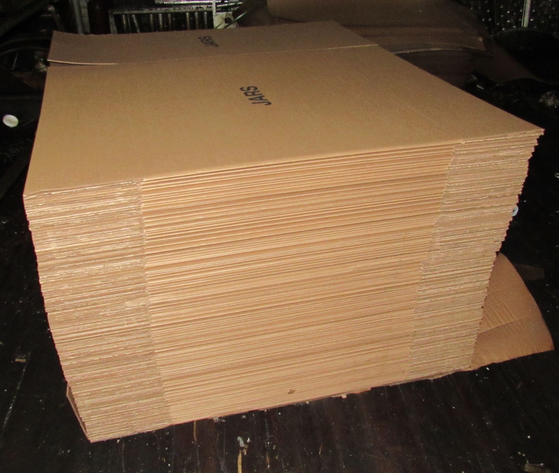 Large Quantity Corrugated Cardboard Boxes - Image 4 of 6