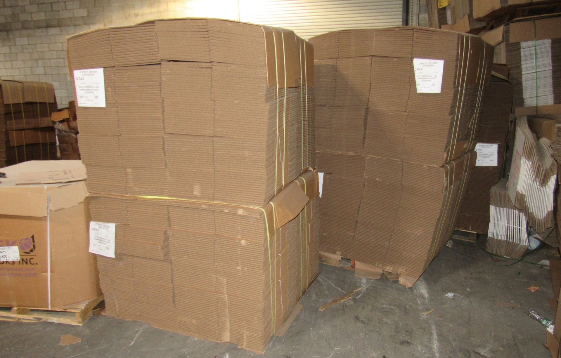 Large Quantity Corrugated Cardboard Boxes - Image 2 of 6