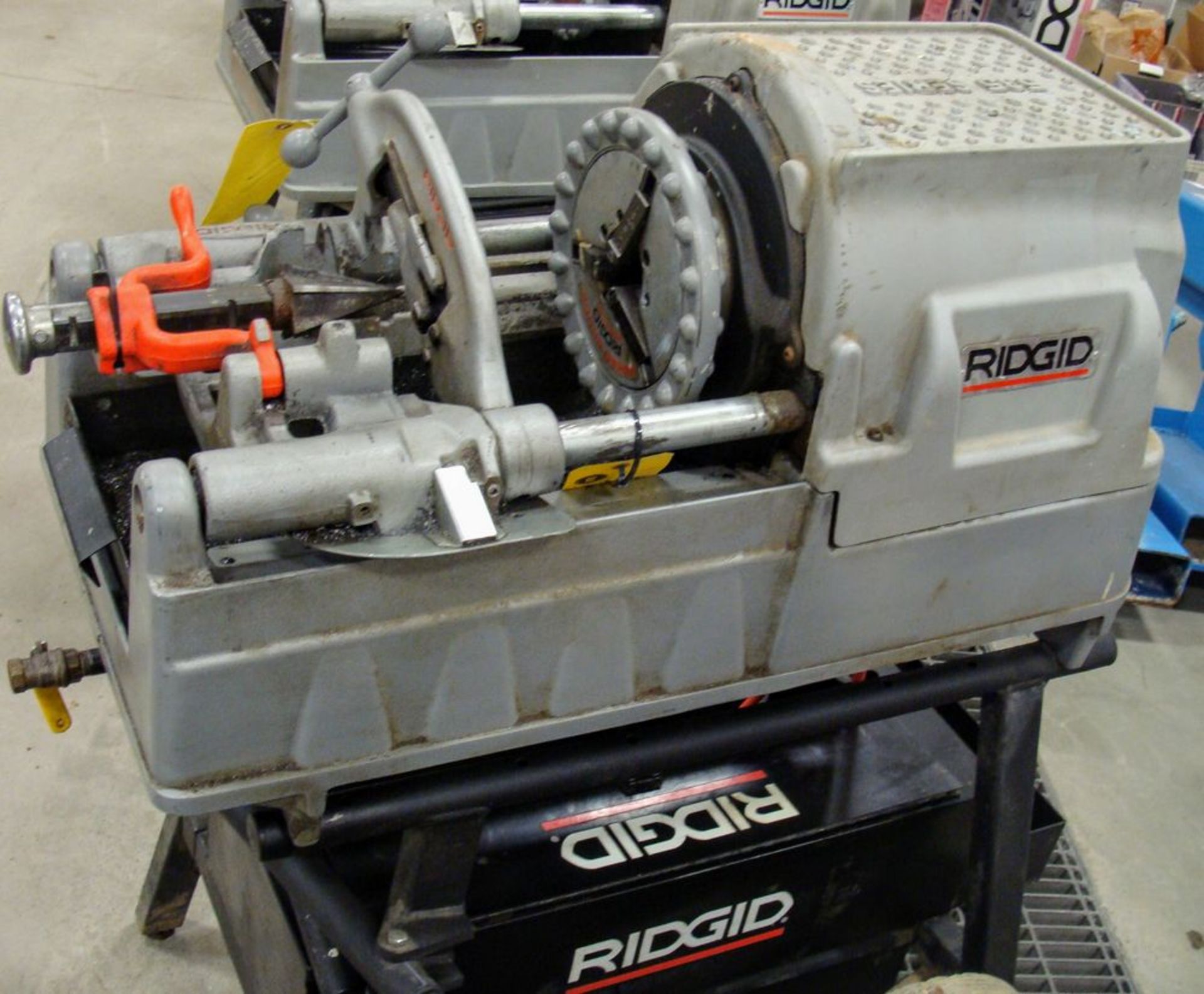 RIDGID 535 SERIES POWER THREADER, S/N EBE112350708, 1/8" - 2" PIPE, 1/4" - 2" BOLT - Image 3 of 5