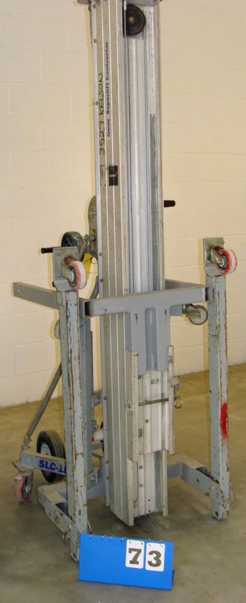 GENIE SUPERLIFT CONTRACTOR MODEL SLC-18 HOIST