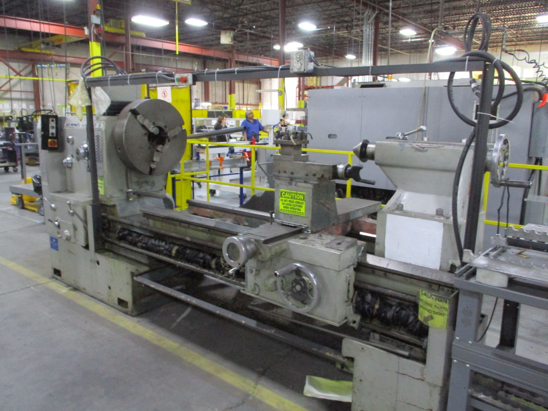 GEMINIS GE870 ENGINE LATHE, 41" SWING OVER BED, 29" SWING OVER CROSS SLIDE, 80" BETWEEN CENTERS, 3- - Image 5 of 9