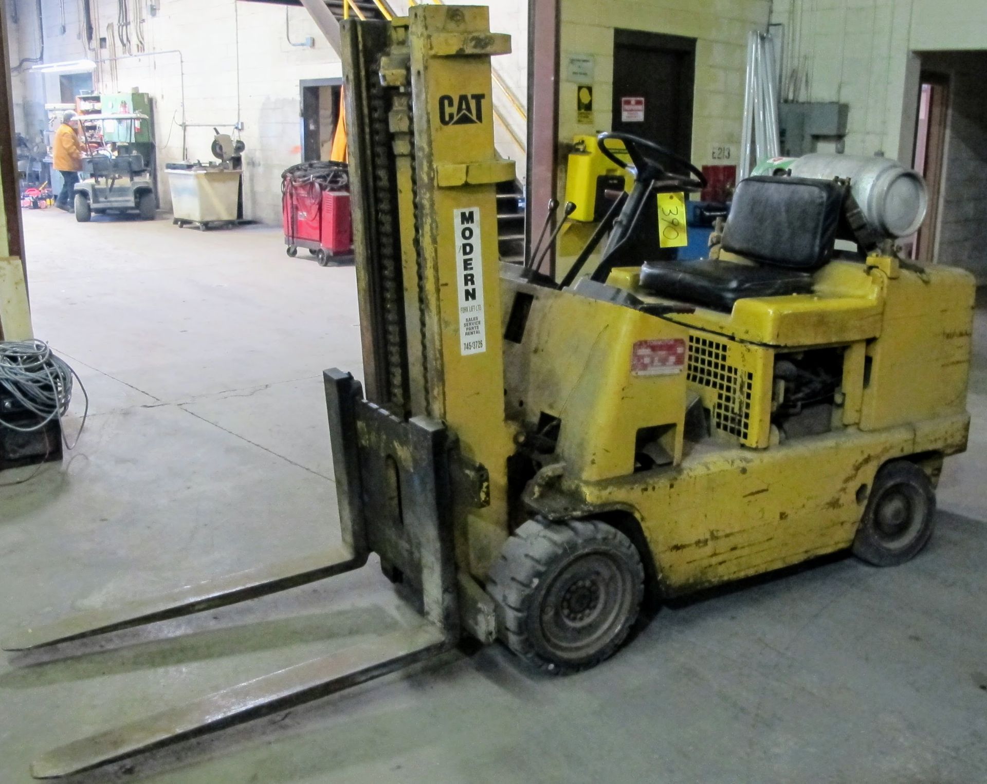 CAT T60602A PROPANE FORKLIFT, APPROX. 4,600LB CAP., 2 STAGE MAST, 144" MAX LIFT, OUTDOOR TIRES (NO