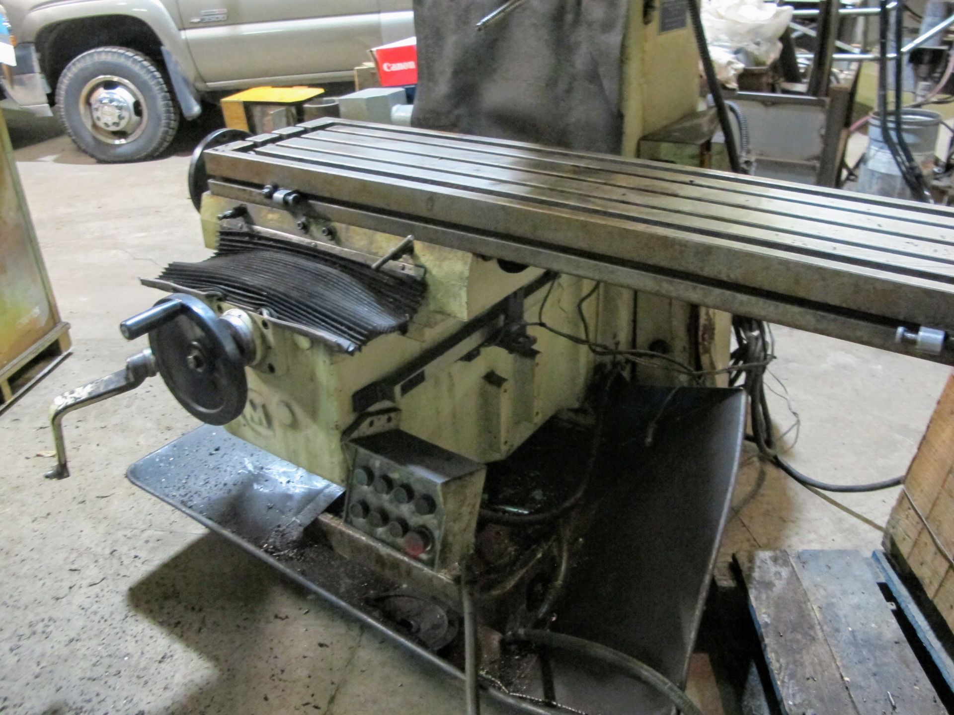 DARBERT 2HP VERTICAL MILLING MACHINE, 12" X 52" TABLE, 70 TO 3000 RPM (LOCATED AT 402725 GRAY ROAD 4 - Image 3 of 4