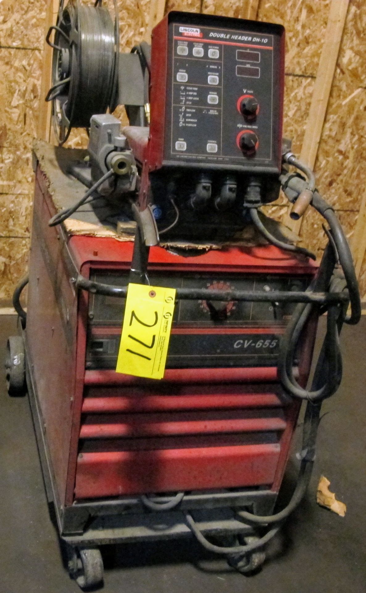 LINCOLN ELECTRIC CV-655 WELDER W/LINCOLN ELECTRIC DOUBLE HEADER DH-10 WIRE FEEDER W/CABLES AND CART