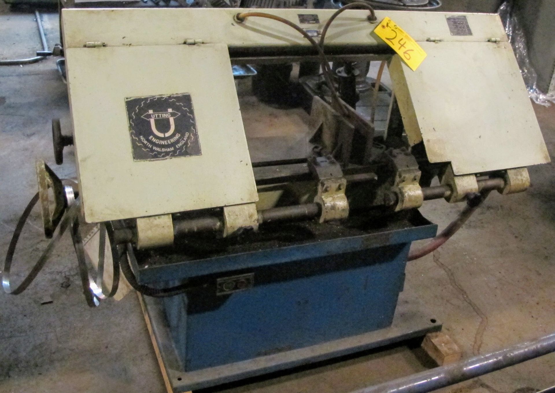 TJ UTTING ENGINEERING HORIZONTAL BANDSAW, S/N 6843