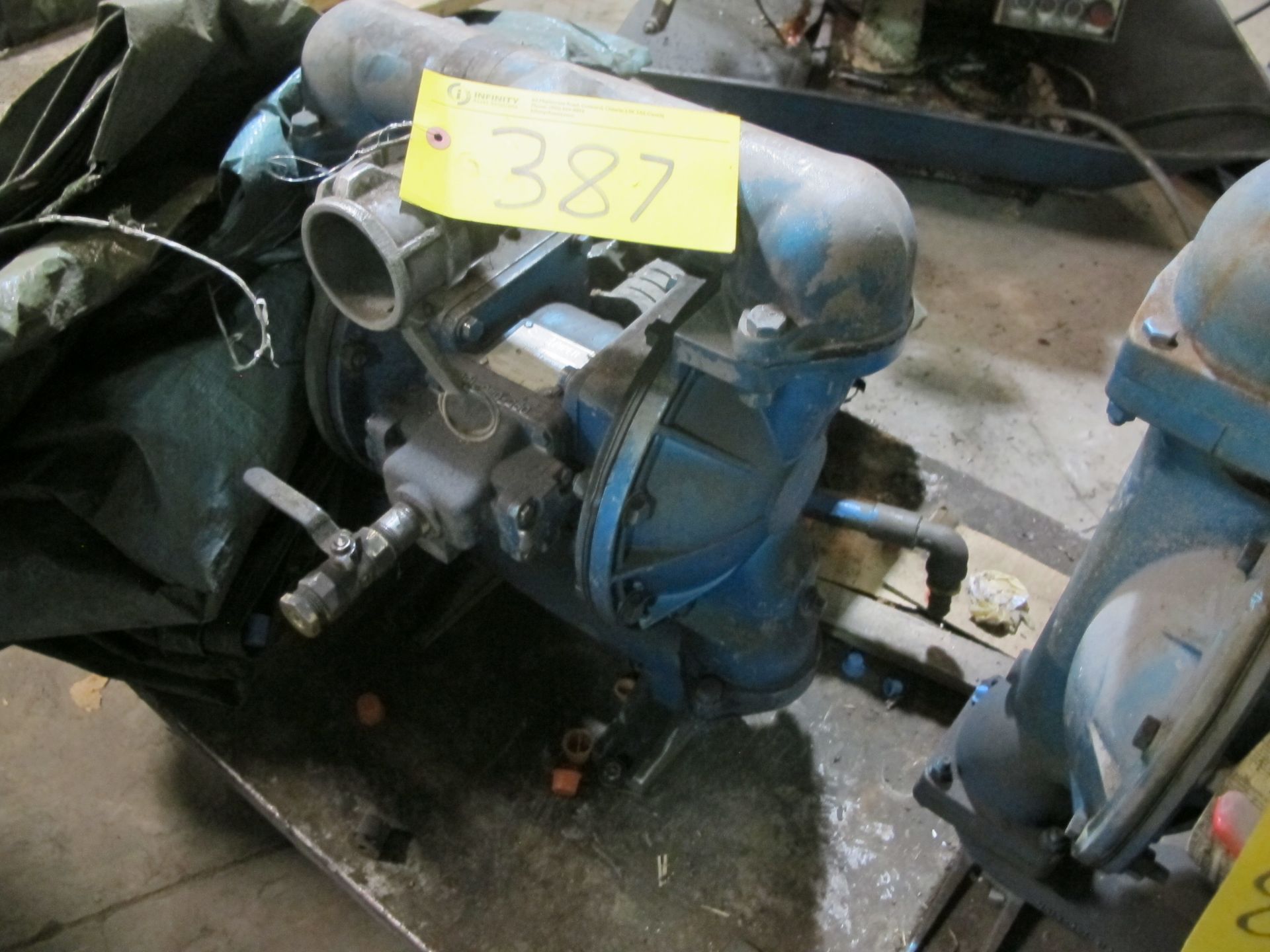 WARREN RUPP SAND PIPER II, DOUBLE DIAPHRAGM PUMP (LOCATED AT 402725 GRAY ROAD 4 WEST, DURHAM, ON) - Image 2 of 2