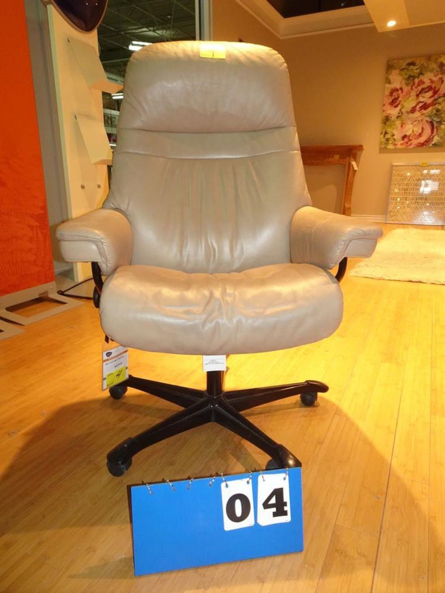 STRESSLESS SUNRISE OFFICE CHAIR ON CASTORS, PALOMA SAND MODEL # ER-1237096 (MSRP $3210)