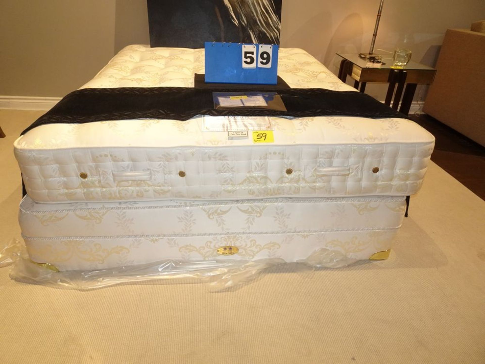 QUEEN SIZE - HYPNOS "EMINENCE" REGULAR COIL & LATEX MATTRESS W/ HYPNOS "EMINENCE" 11" POCKET COIL - Image 2 of 6