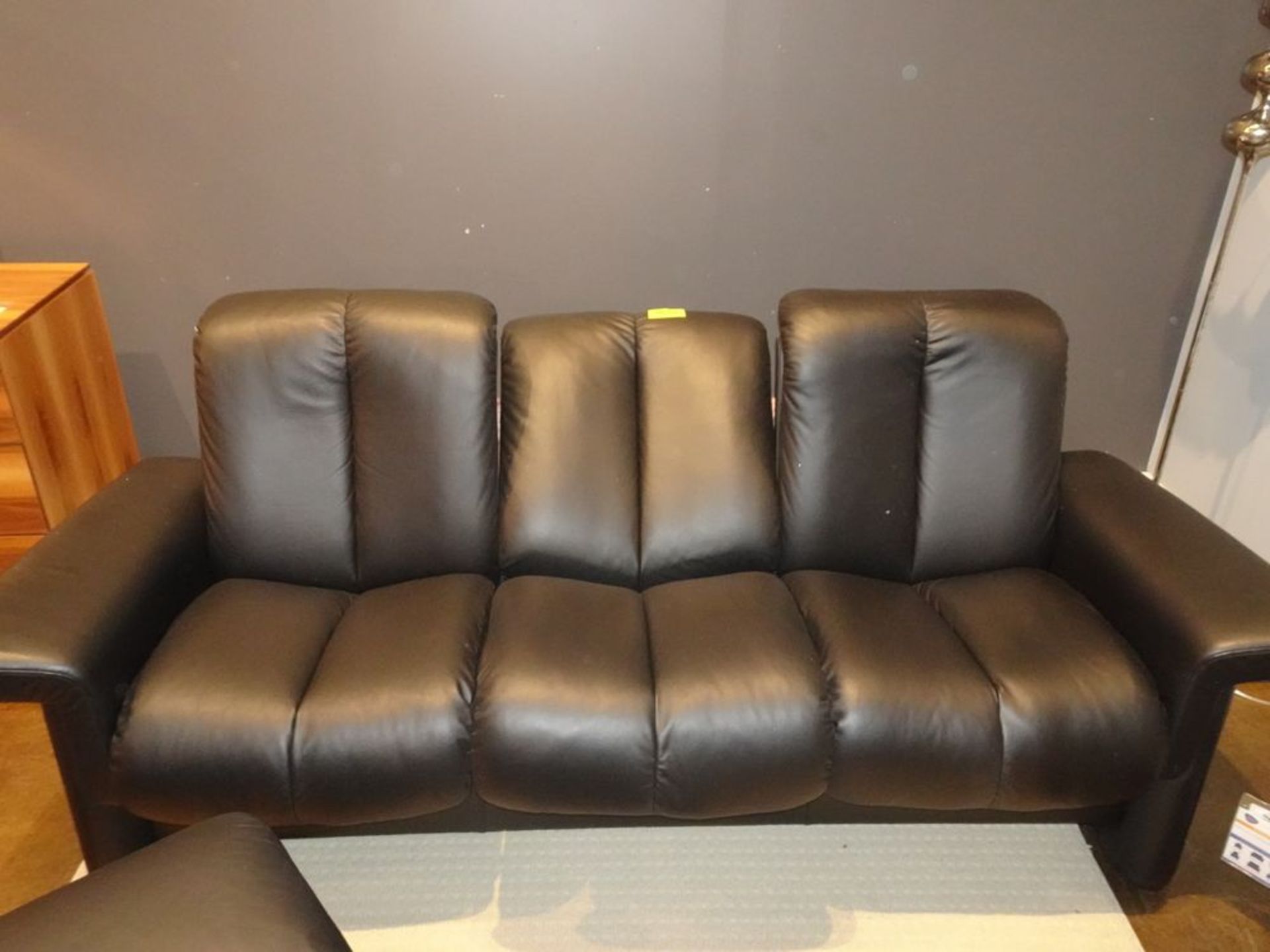 STRESSLESS LEGEND LOW BACK 3 SEATER SOFA, PALOMA BLACK, MODEL # ER-1281030 (MSRP $6160) - Image 3 of 9