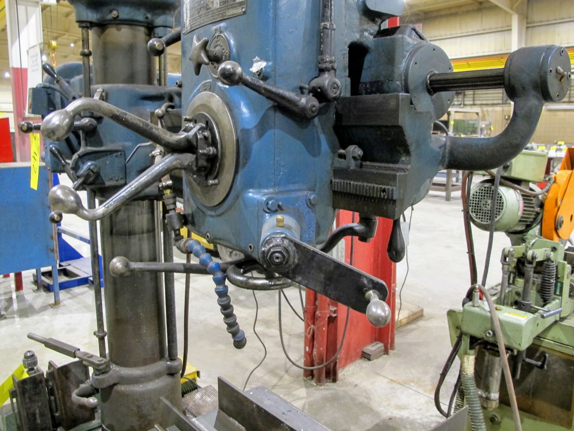 AMERICAN TOOL WORKS, 3' RADIAL ARM DRILL W/BOX TABLE (NO VISE OR TOOLING), 70 TO 1500 RPM - Image 3 of 8