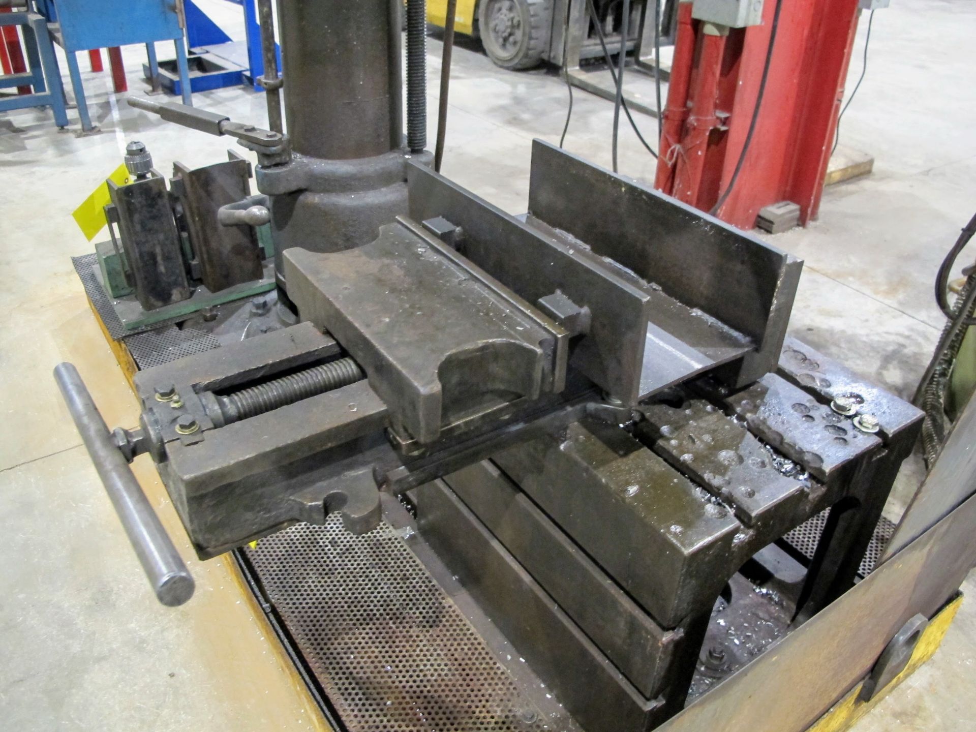 12" MACHINE VISE - Image 2 of 2