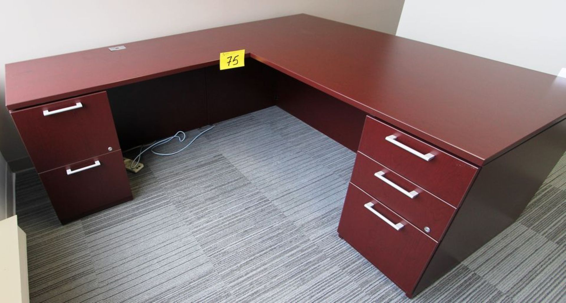 L-SHAPED DESK W/ MATCHING STORAGE CABINET - Image 3 of 5