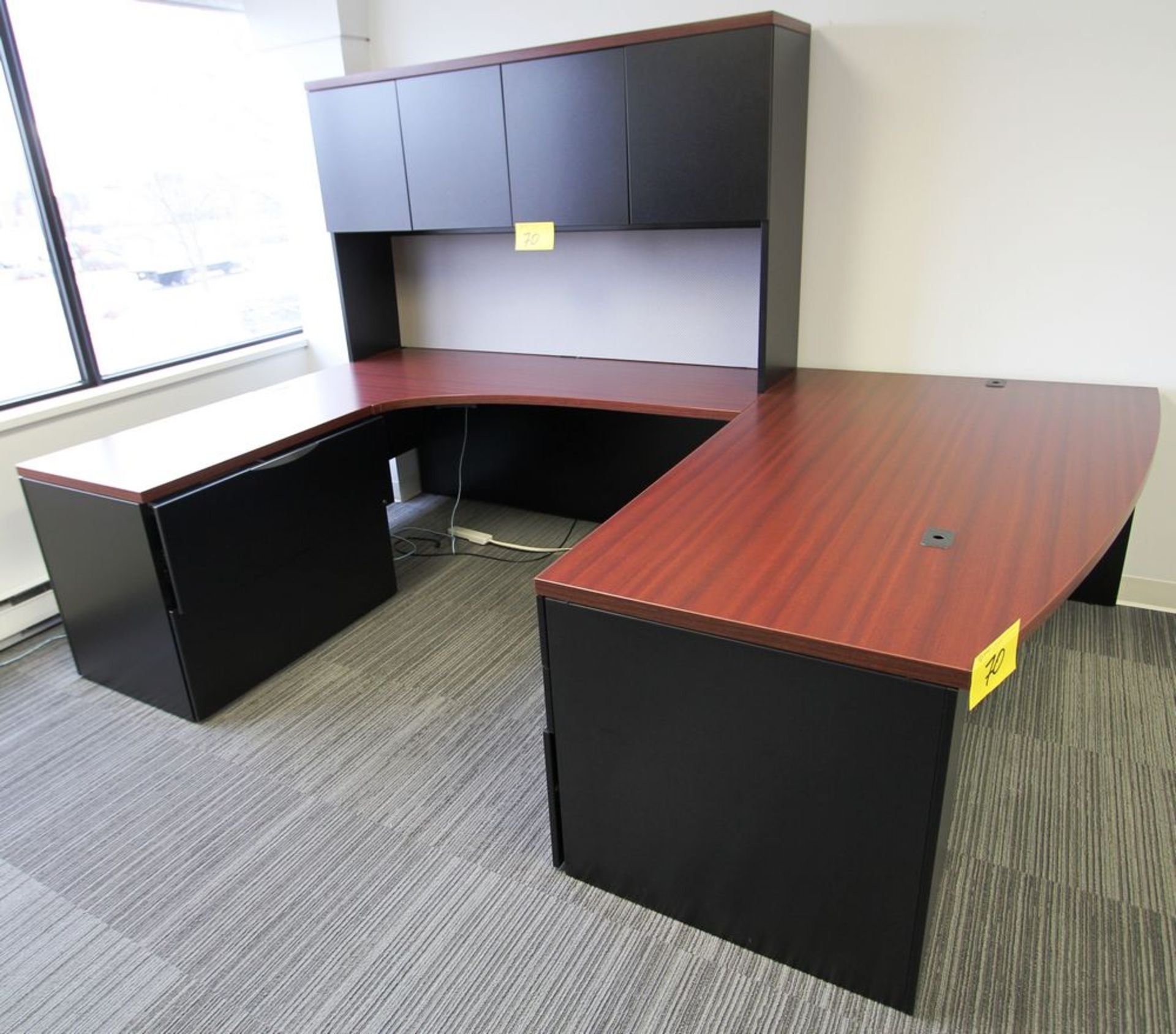 U-SHAPED DESK W/ OVERHEAD STORAGE, FILING CABINET AND MATCHING STORAGE CABINET - Image 2 of 6