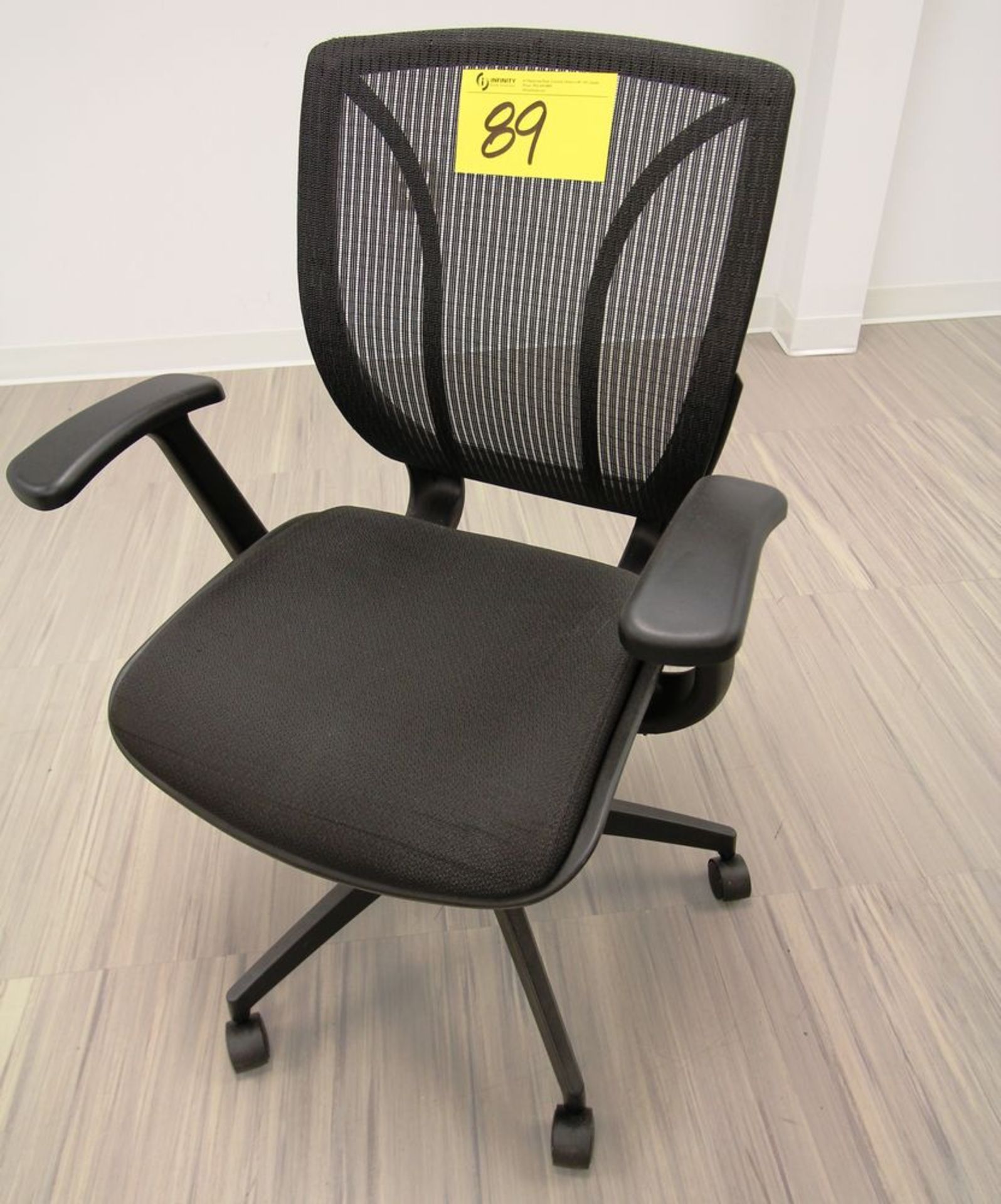 EXECUTIVE HIGH BACK CHAIR ON CASTORS