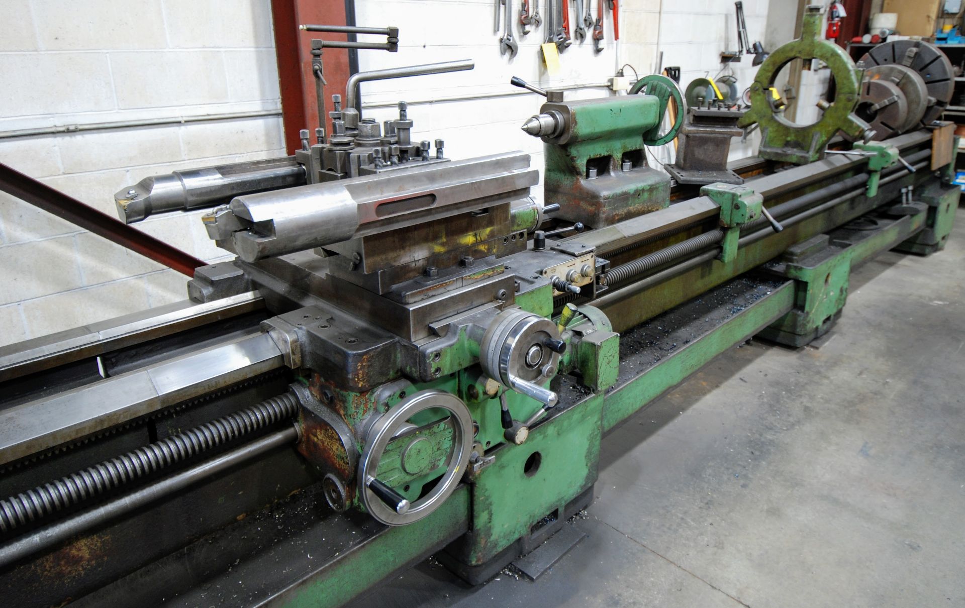 PBR TM-350 GAP BED LATHE, 24" 4-JAW CHUCK, 27-1/2", 17' BETWEEN CENTERS, 10 - 1,000 RPM, QUICK - Image 3 of 18