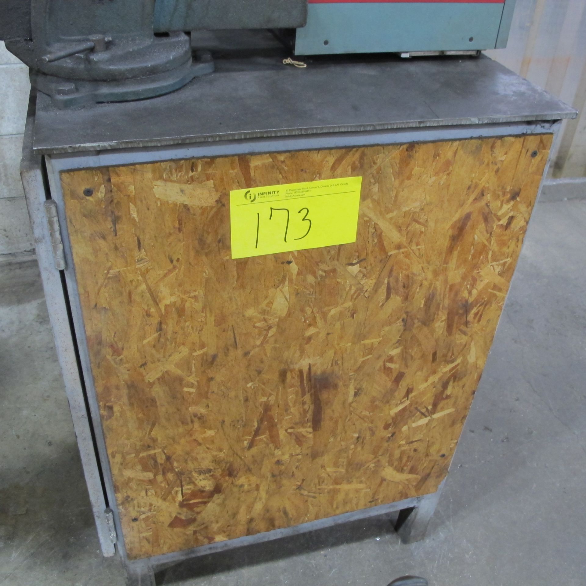 TOOLING CABINET 24" X 48" W/6" VISE - Image 2 of 2