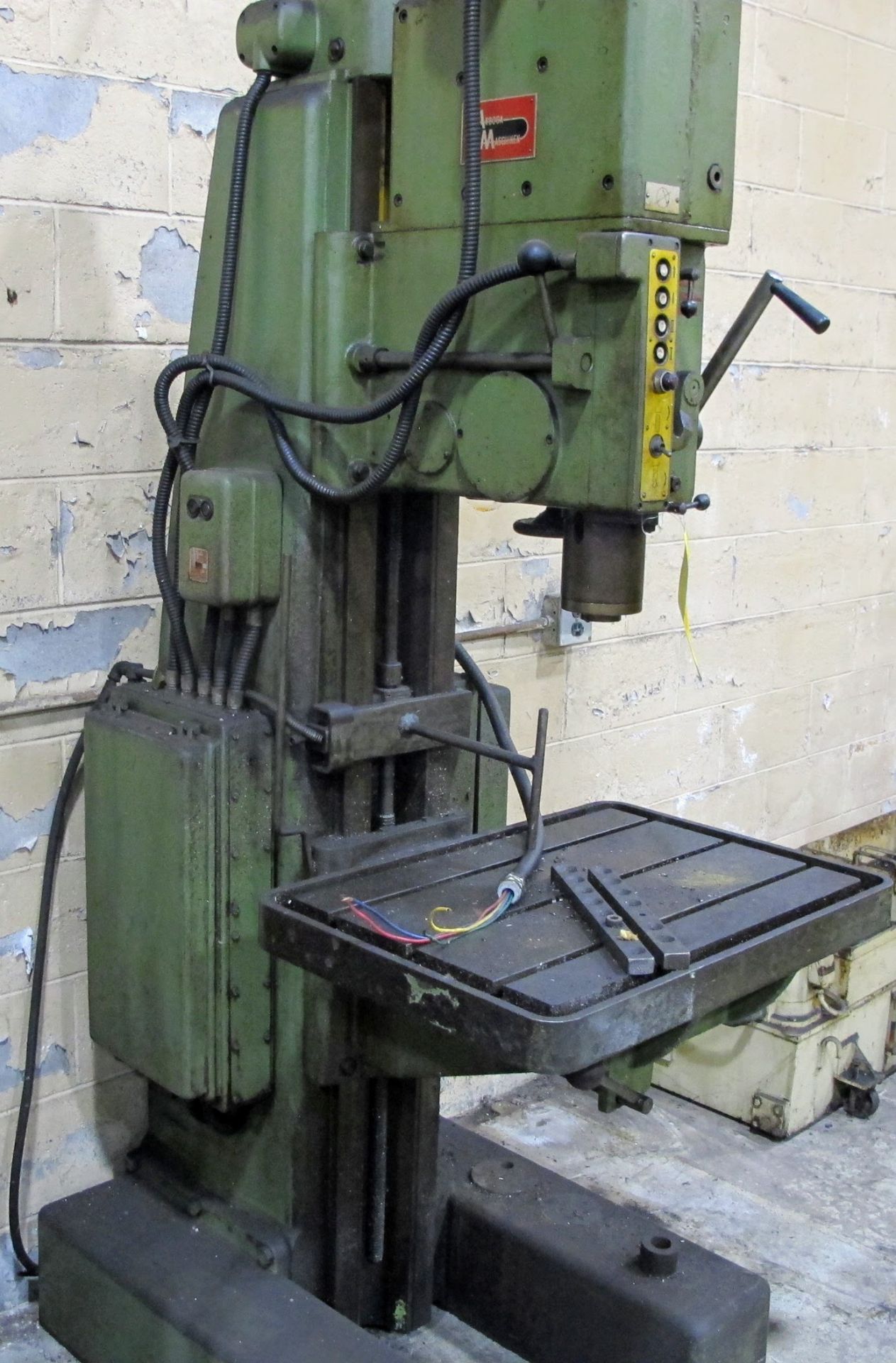 ARBOGA MASCHINEN M3/4/7 DRILL PRESS, 1 1/4" BORES, 60V, 28" X 20" TABLE, 63 TO 800 RPM, S/N 16225
