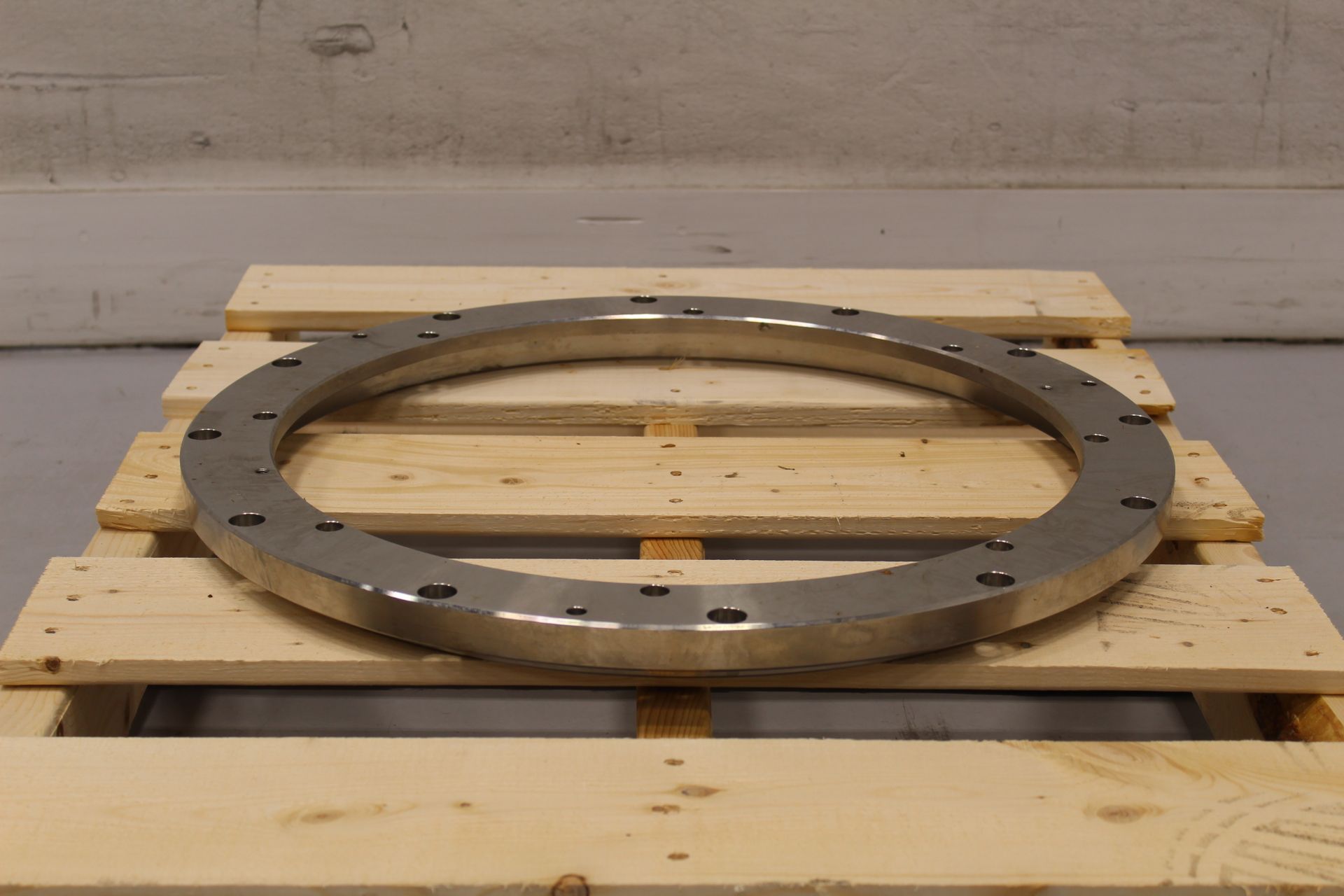 VOITH MSM 05/05 STAINLESS STEEL RETAINER RING, UNUSED STOREROOM SPARE (43053, LOCATED IN - Image 2 of 2