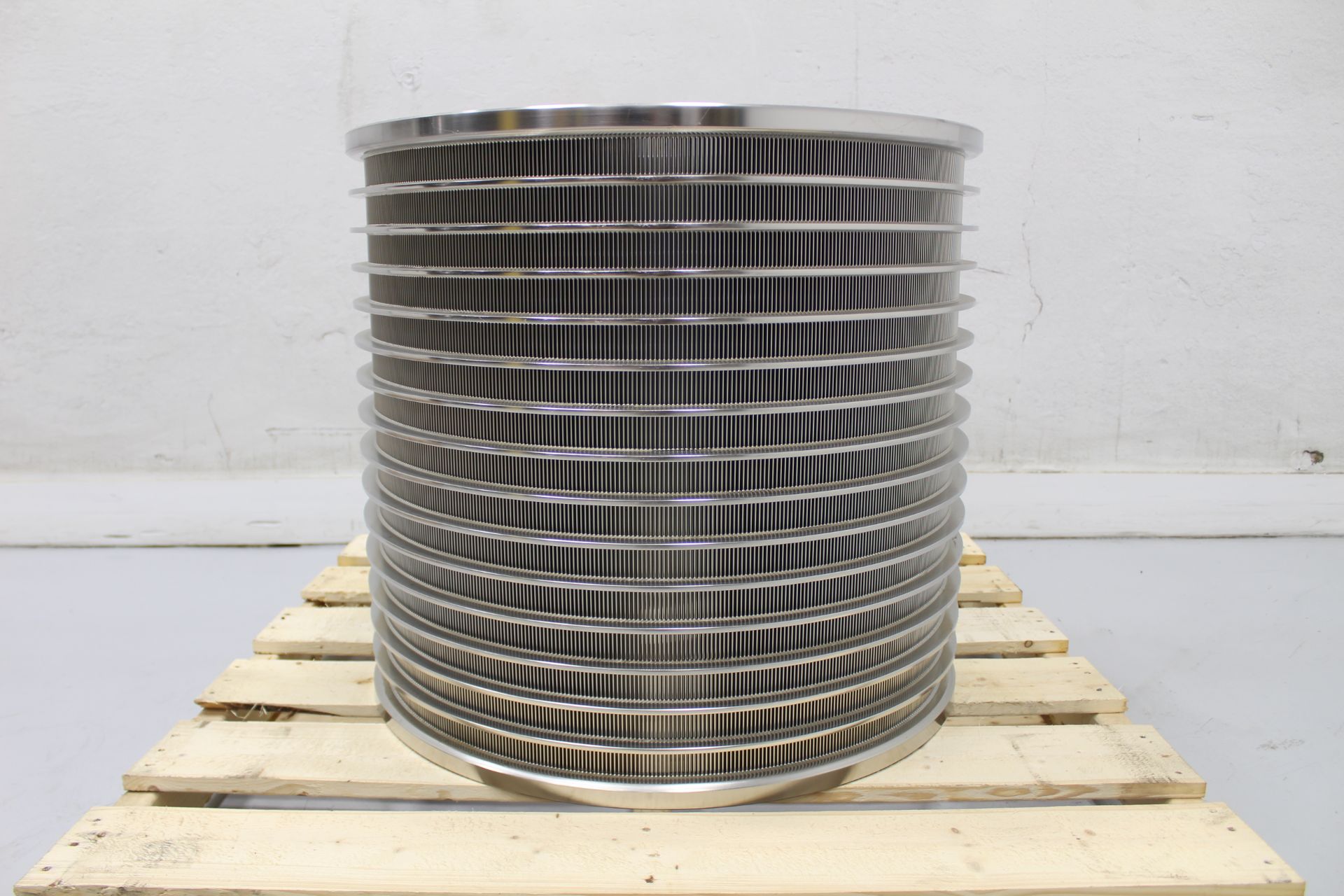 VOITH MSM 06/06 STAINLESS STEEL PRESSURE SCREEN BASKET, WITH .20 MM SLOTS (.00787"), UNUSED - Image 2 of 5
