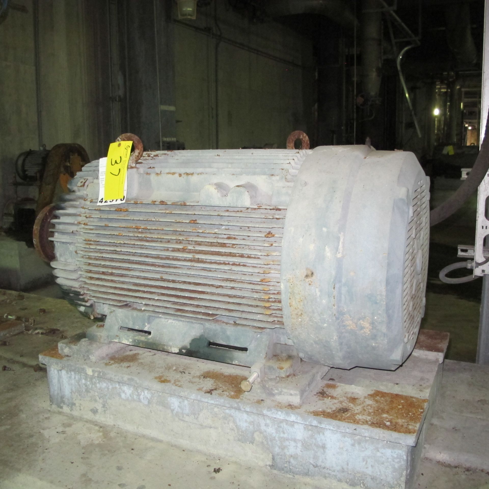 TOSHIBA/RELIANCE A/C MOTOR, 150HP, 710 RPM, 449T FRAME, NO. 2 SLUDGE AND REJECTS PUMP, 2,650LBS (