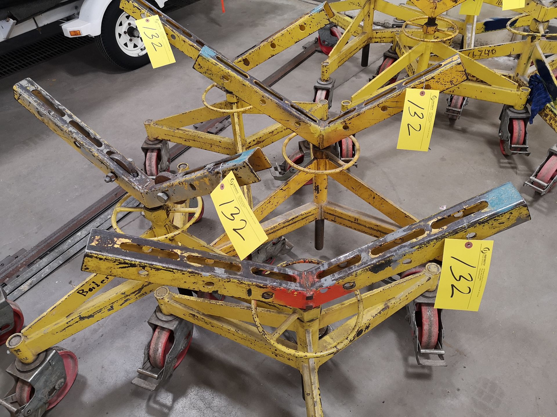 LOT OF (4) 3-WHEEL PORTABLE PIPE STANDS (LOCATED AT 1135 STELLAR DRIVE, NEWMARKET, ON)