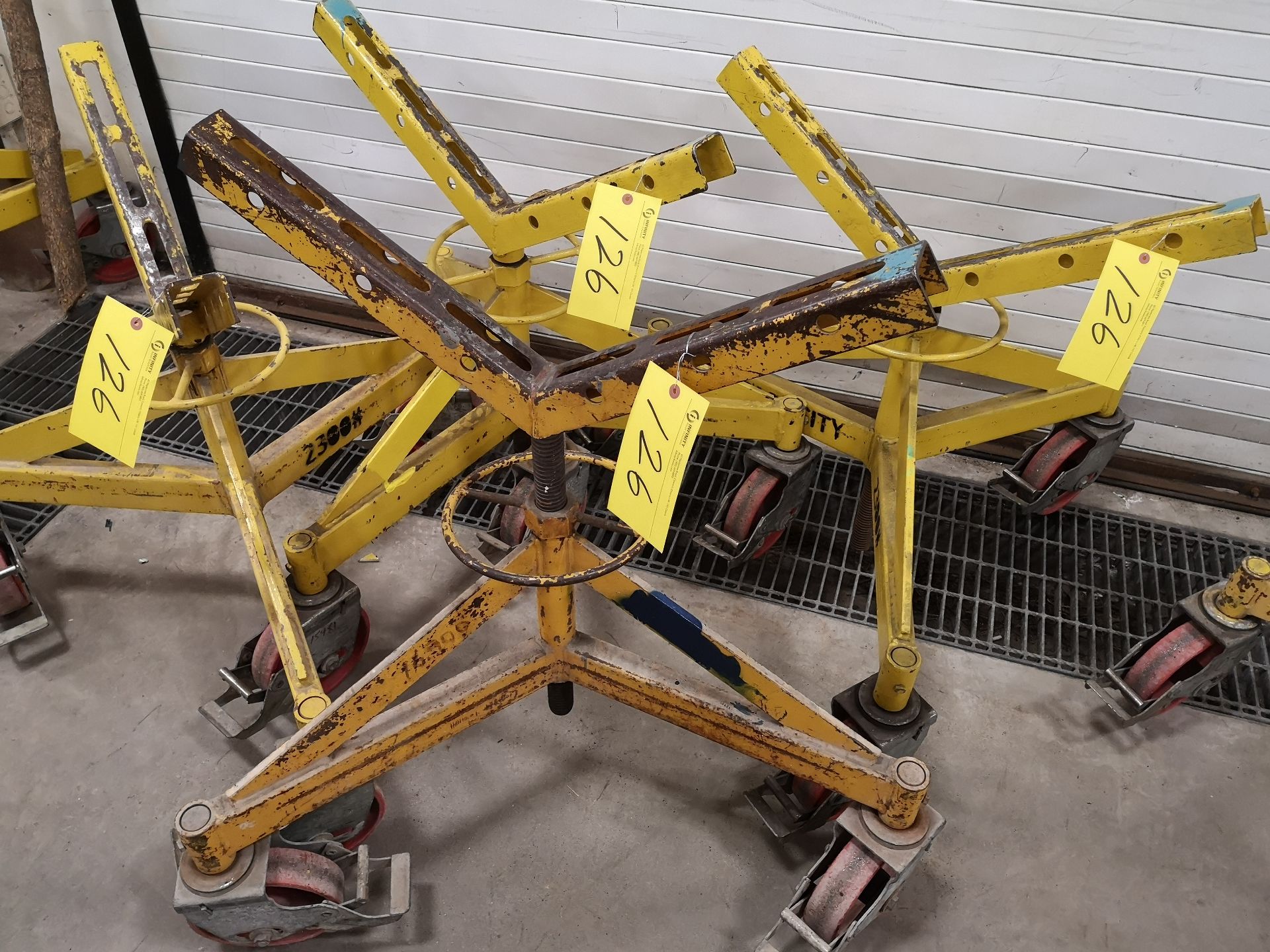 LOT OF (4) 3-WHEEL PORTABLE PIPE STANDS (LOCATED AT 1135 STELLAR DRIVE, NEWMARKET, ON)