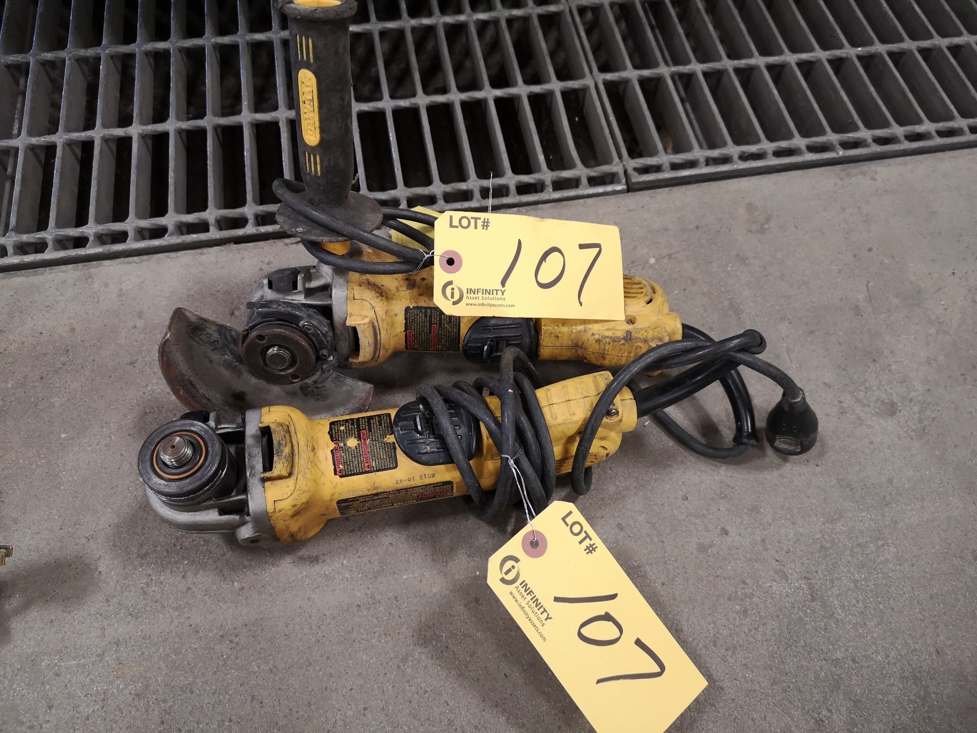 LOT (2) DEWALT 4-1/2" ANGLE GRINDER (LOCATED AT 1135 STELLAR DRIVE, NEWMARKET, ON)