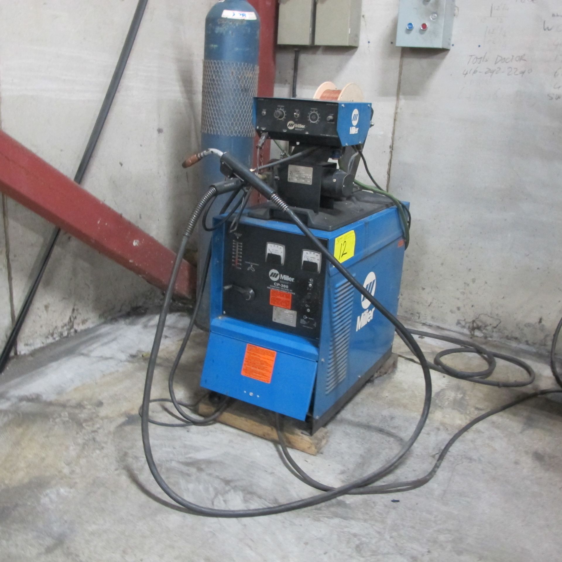 MILLER CP-300 CV-DC WELDING POWER SOURCE, W/MILLER WIRE FEEDER (NO TANKS)