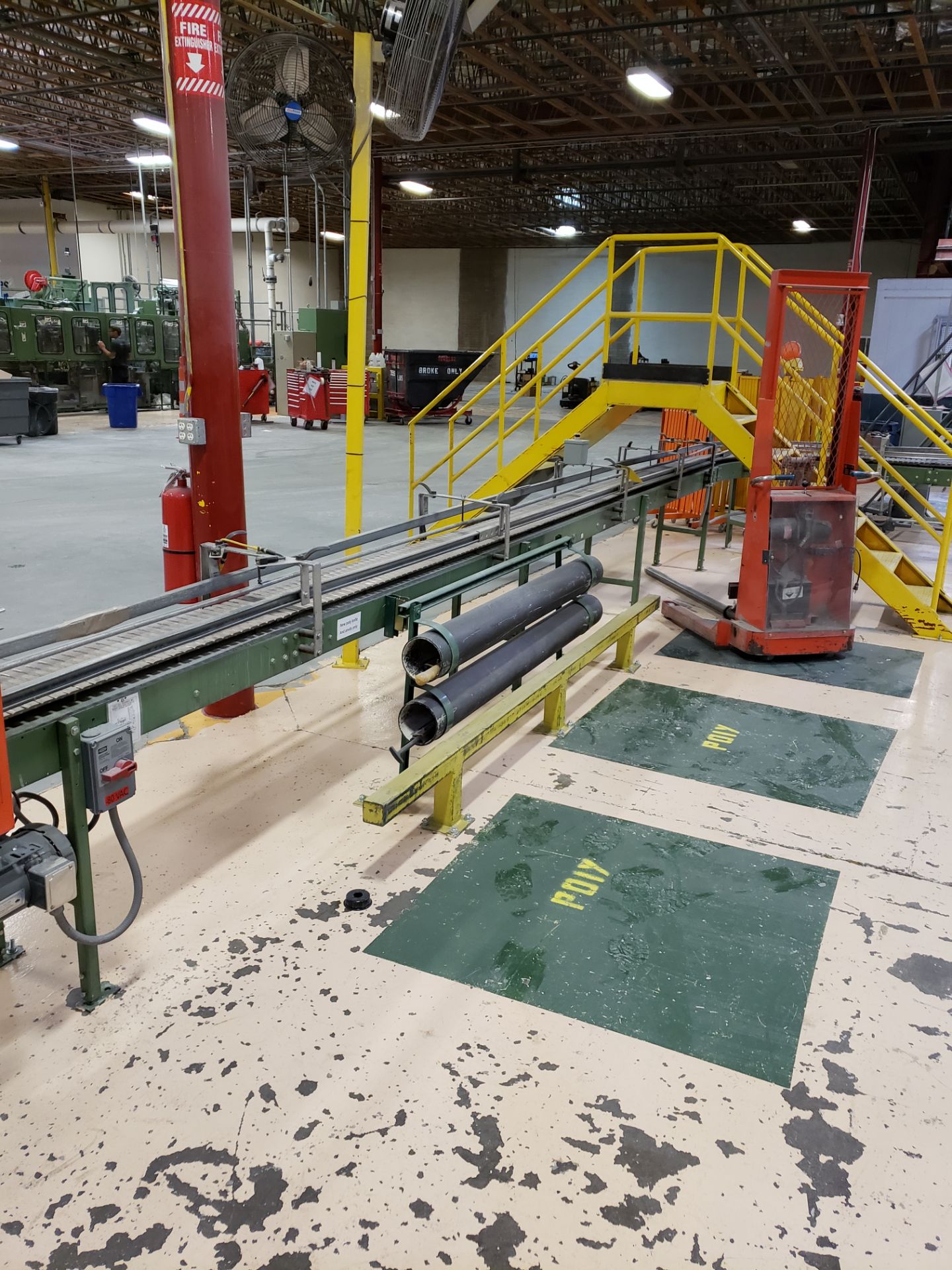 2 LANE PRODUCT CONVEYOR, 10" WIDE, 90 DEGREE 84" SHORT LEG X 304" LONG LEG (H1 SAW DISCHARGE) - Image 3 of 3