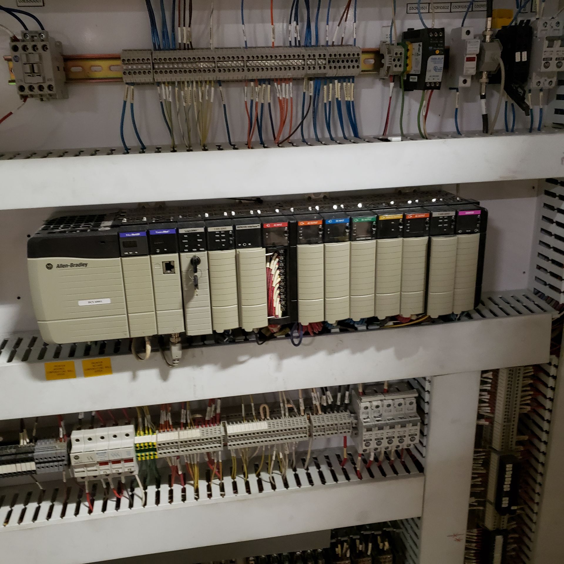 ELECTRICAL DRIVE CABINET FOR PRINTER EMBOSSER, BACKSTANDS, PLC, WITH CABLE TRAY AND CABLES (H2 - Image 11 of 24