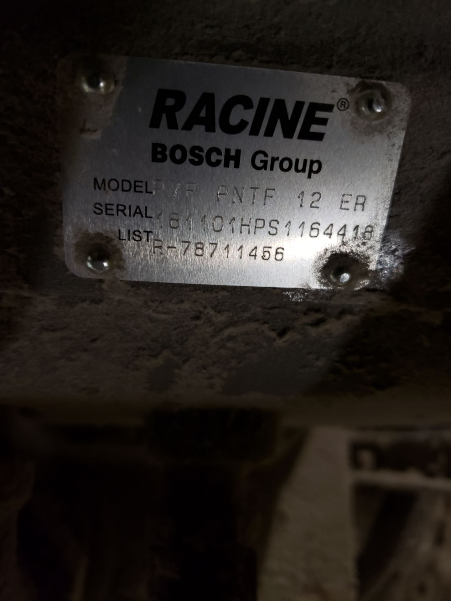 BOSCH RACINE HYDRAULIC PUMP, MOTOR AND TANK, WITH OIL COOLER (H2 HYDRAULIC PUMP FOR EMBOSSER - Image 2 of 4