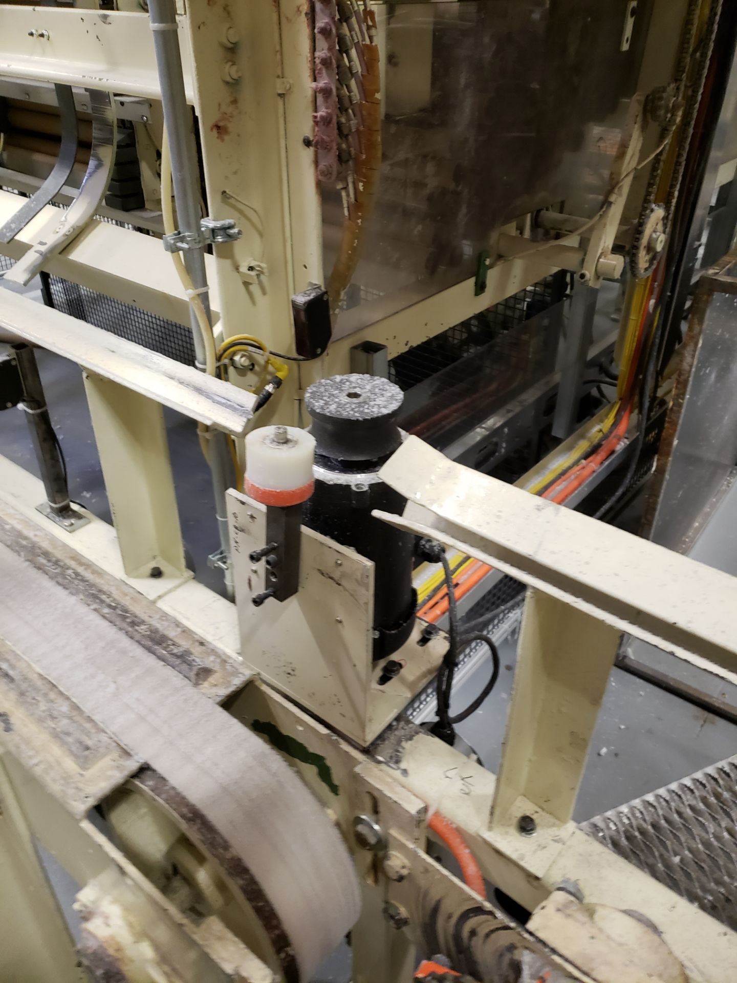 CORE LOAD SYSTEM FOR WINDER (B3 WINDER) - Image 2 of 3