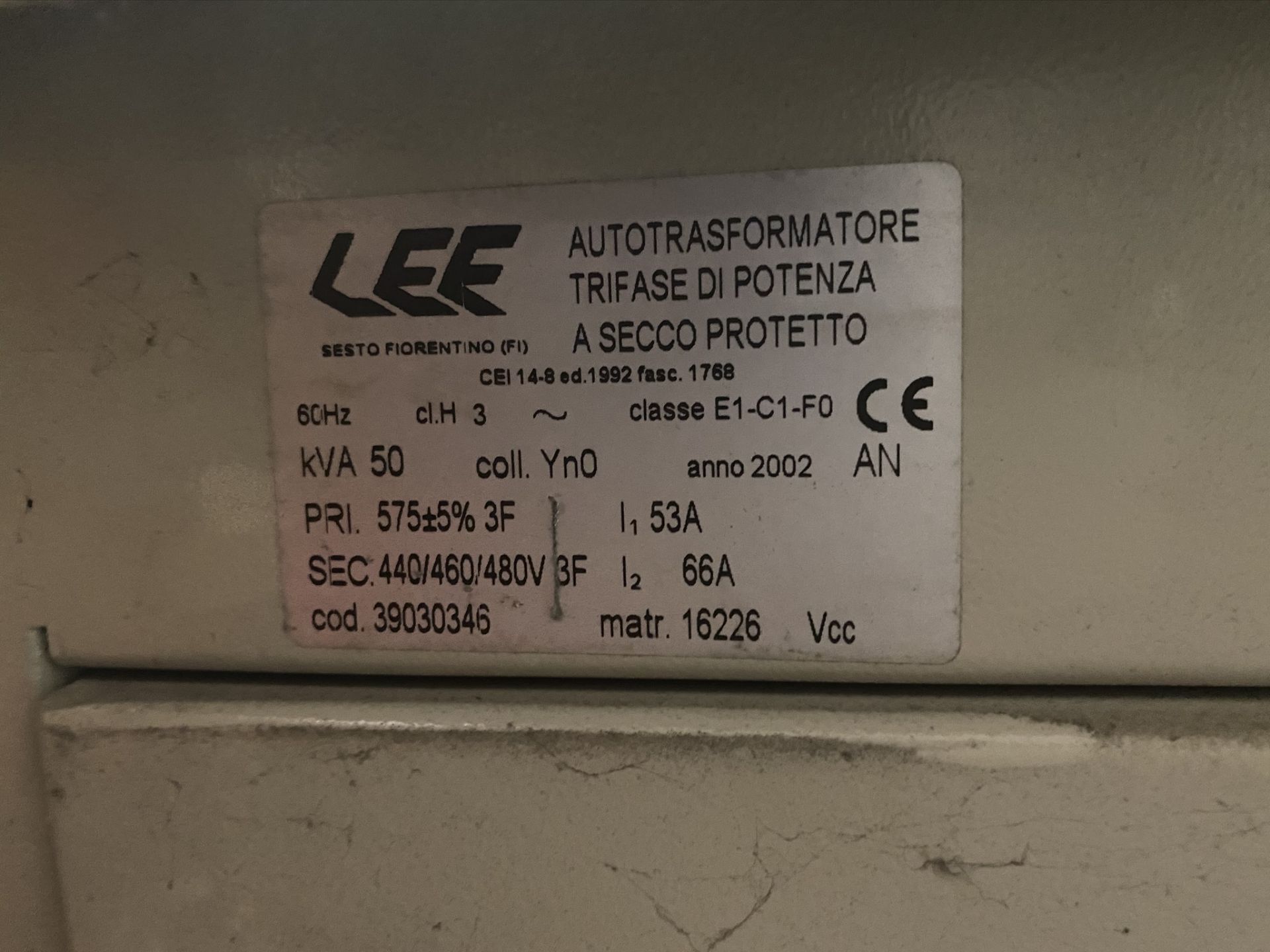 LEE dry-phase three-phase autotransformer. Class E1-C1-F0. 50KVA, 575V PRIMARY, 440/460/480V - Image 2 of 2