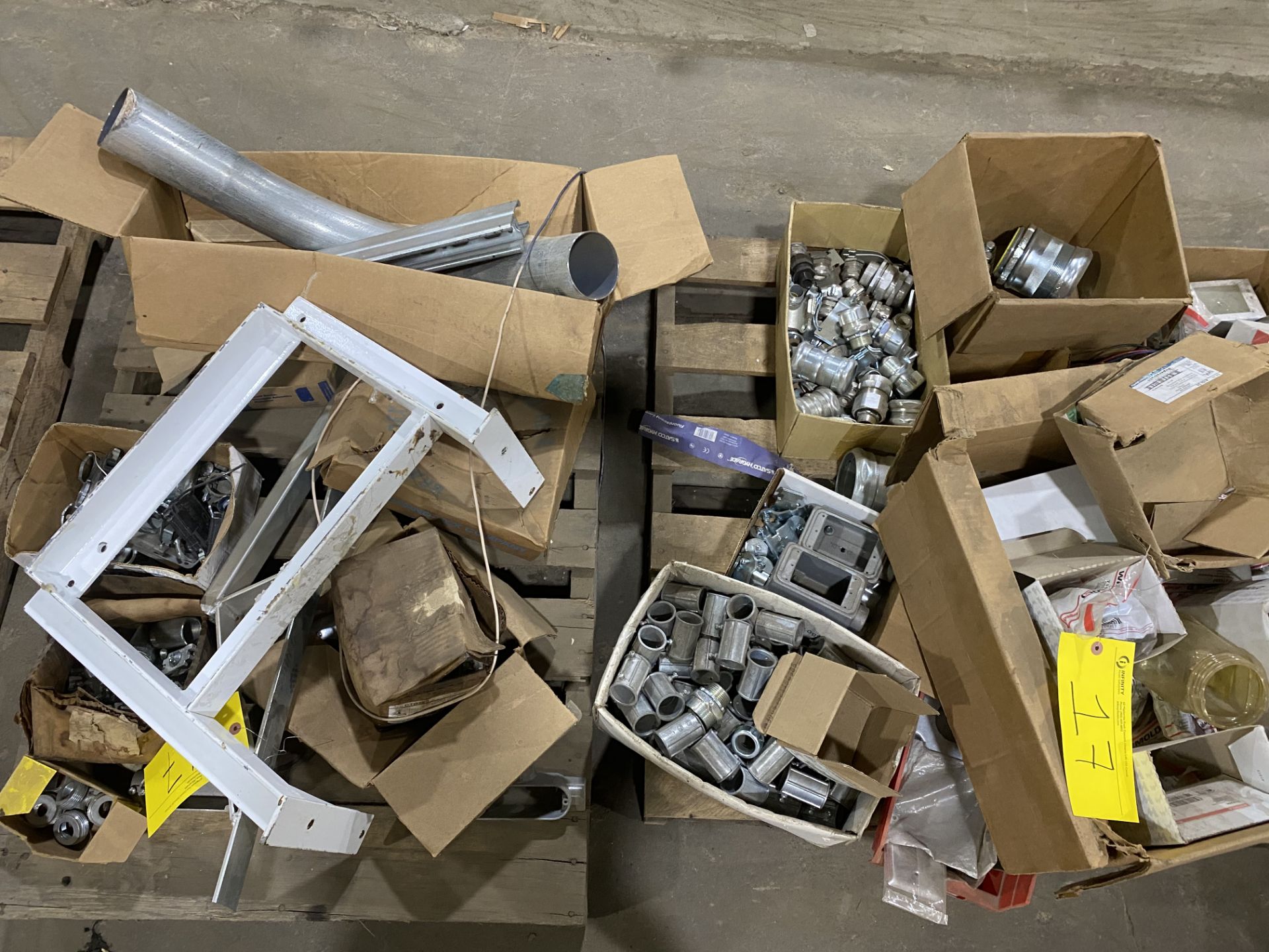 Pallet of miscellaneous electrical. (P3) - Image 2 of 5