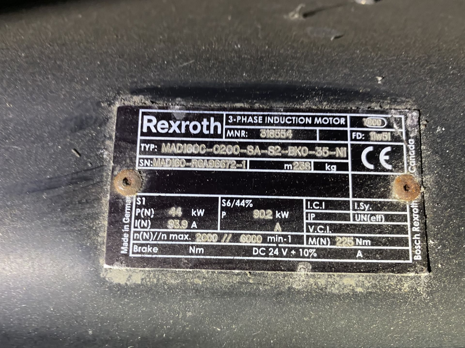 Rexroth 3-phase induction motor. Typ: MAD160C-0250-SA-BK0-35-N1. S/N: MAD160-RGA96672-1. (S.F.) - Image 3 of 3