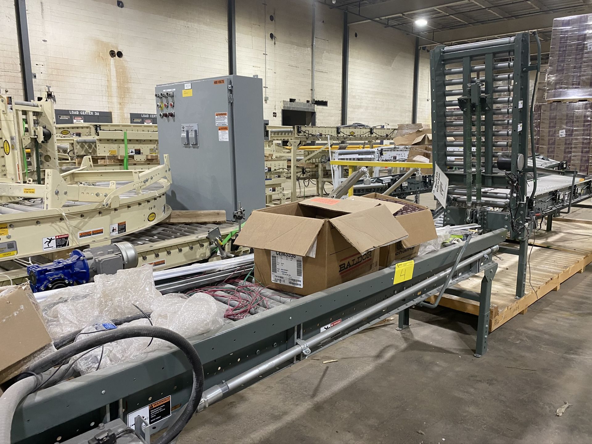 Assorted HYTROL box conveyors with electrical box. (P3) - Image 3 of 11