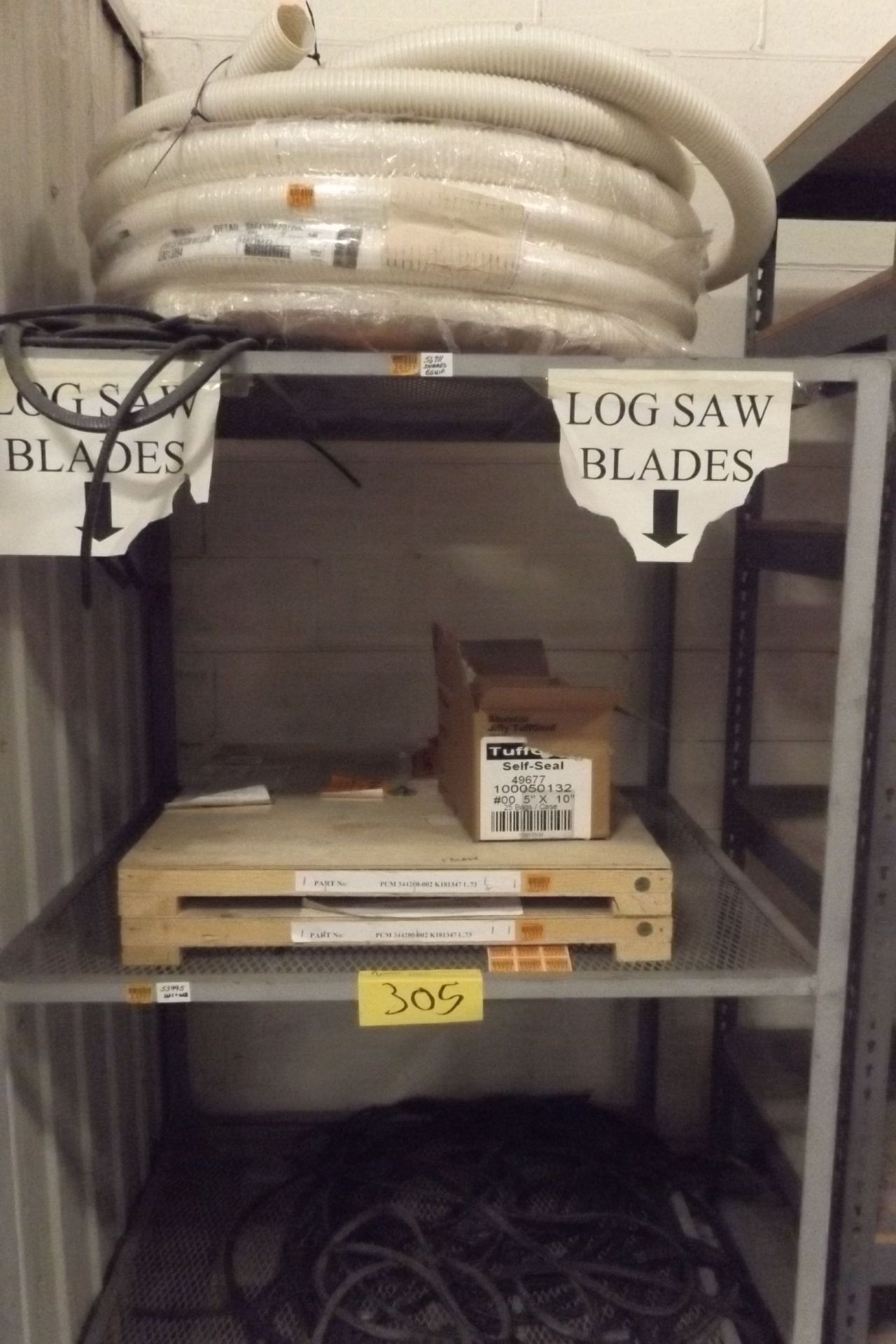 LOT OF 5 MICROBLADE LOG SAW BLADES, 24" O.D. AND 2" VACUUM HOSE, CW/ RACK (STORE ROOM)