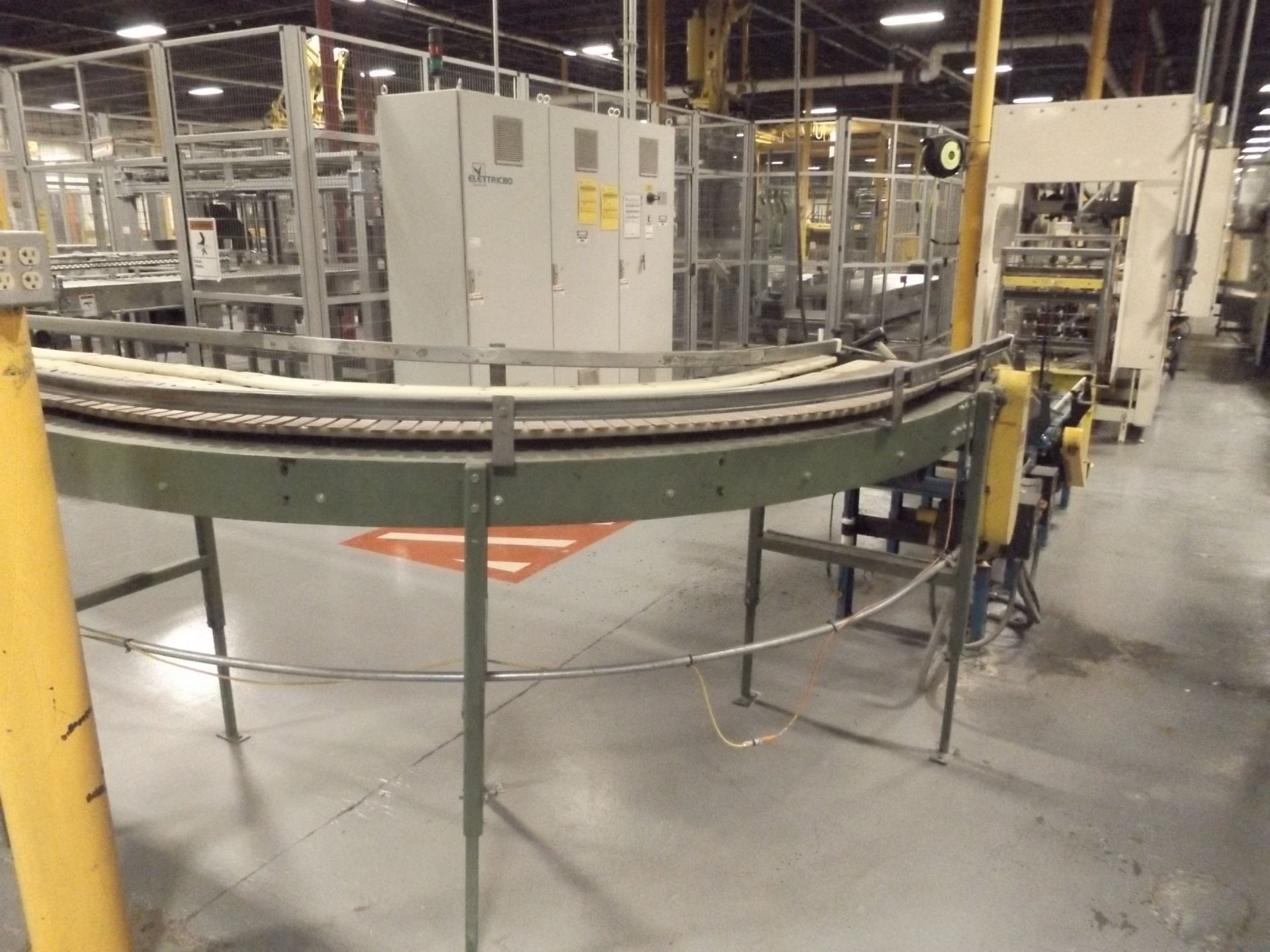 LOT OF 10" HABASIT FLAT TOP FLIGHT CONVEYOR, 37' OF DOUBLE TRACK W/ DOUBLE CURVE (W1) - Image 7 of 8