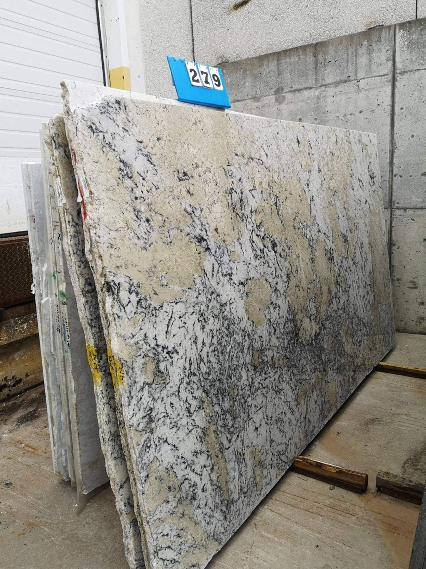WHITE ICE APPROX. 129" X 77" X 3CM THICK SLAB (LOADING FEE $50)