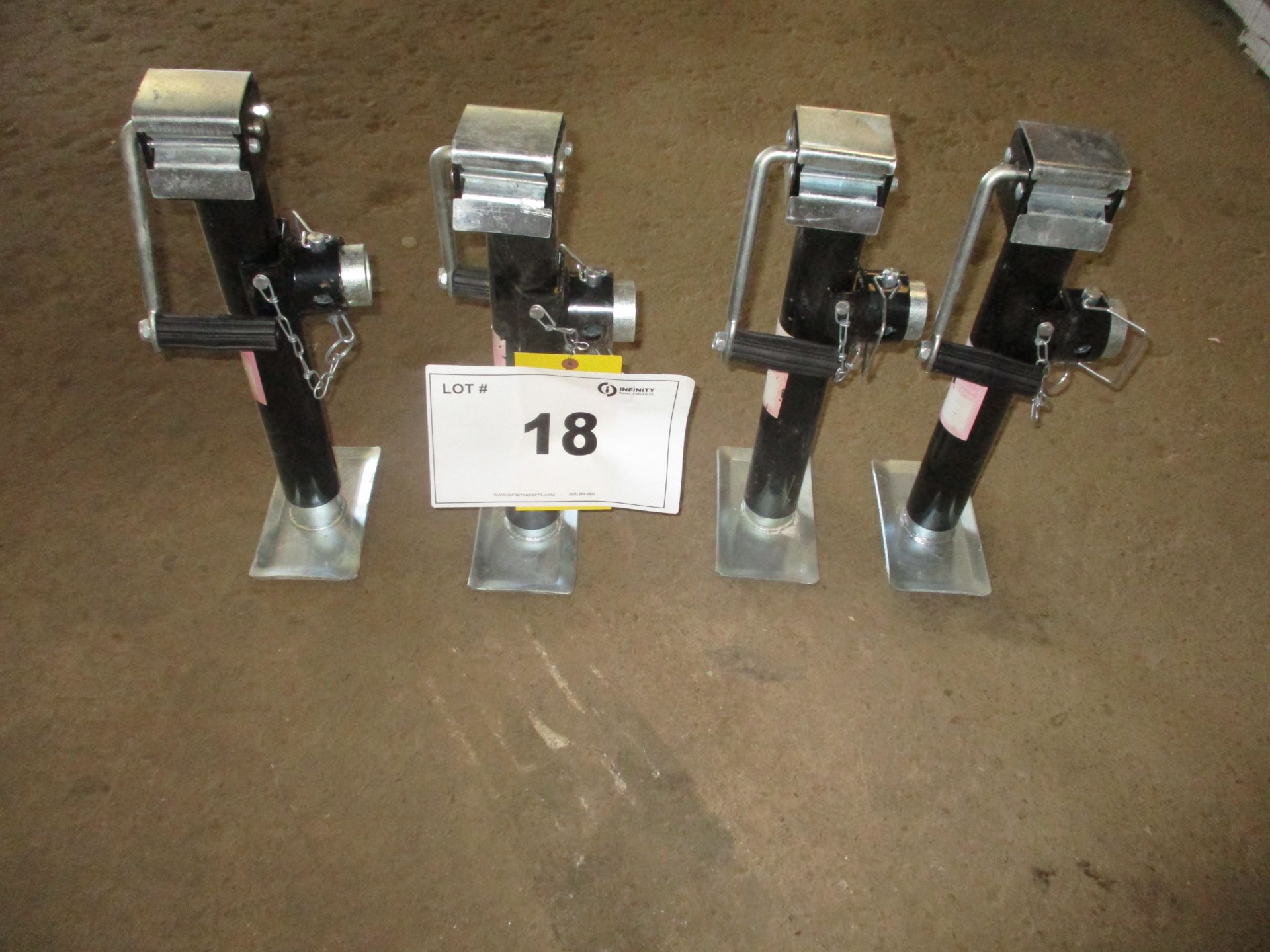 4PC 2000LB CAPACITY JACKS