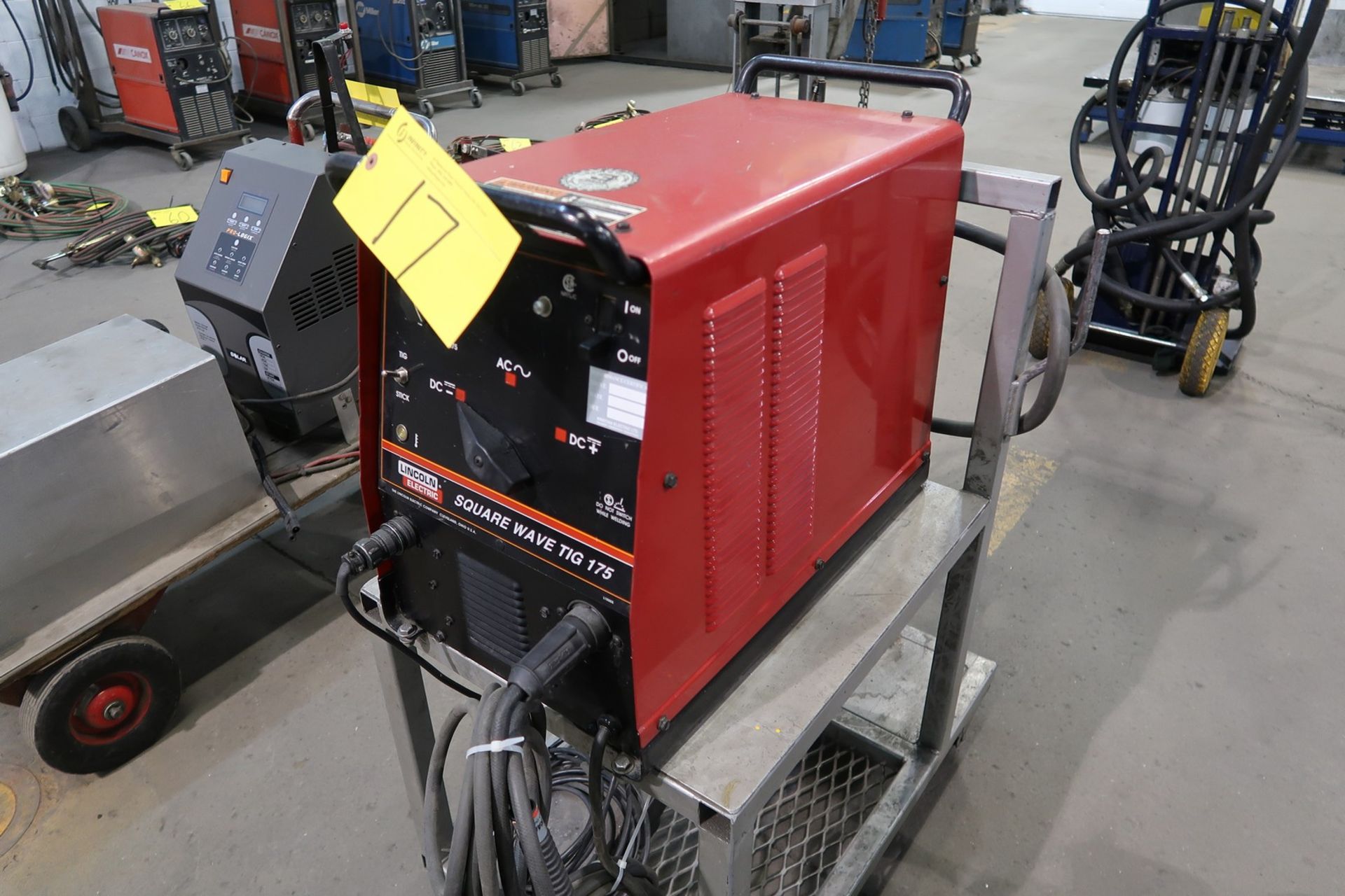 LINCOLN SQUARE WAVE TIG 175 WELDER S/N 10265-U1970304696