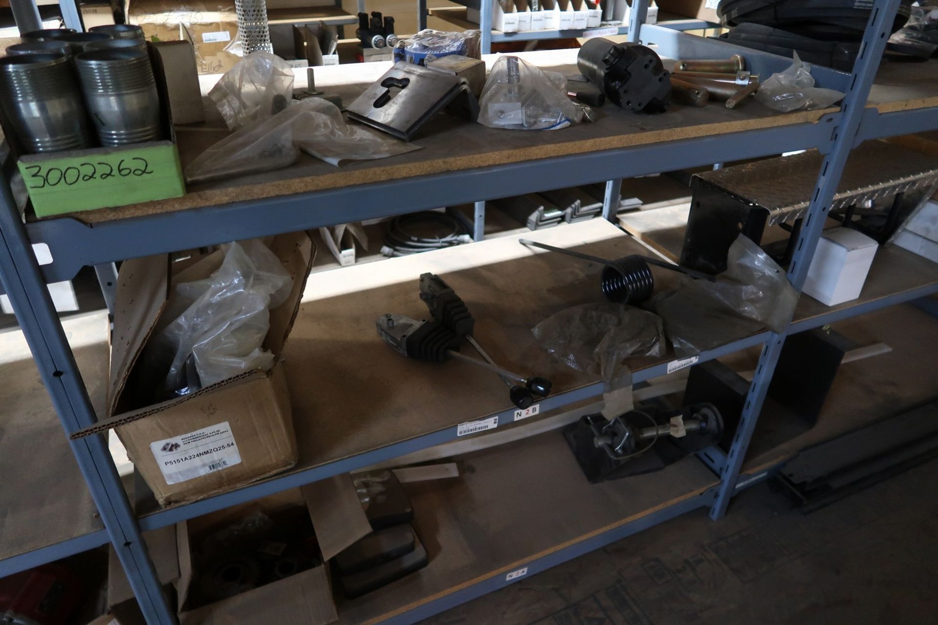 4 SECTIONS OF POWER TAKE OFFS, GRACO DAPHRAN PUMP & MISC PARTS (CONTENTS ONLY) - Image 4 of 6