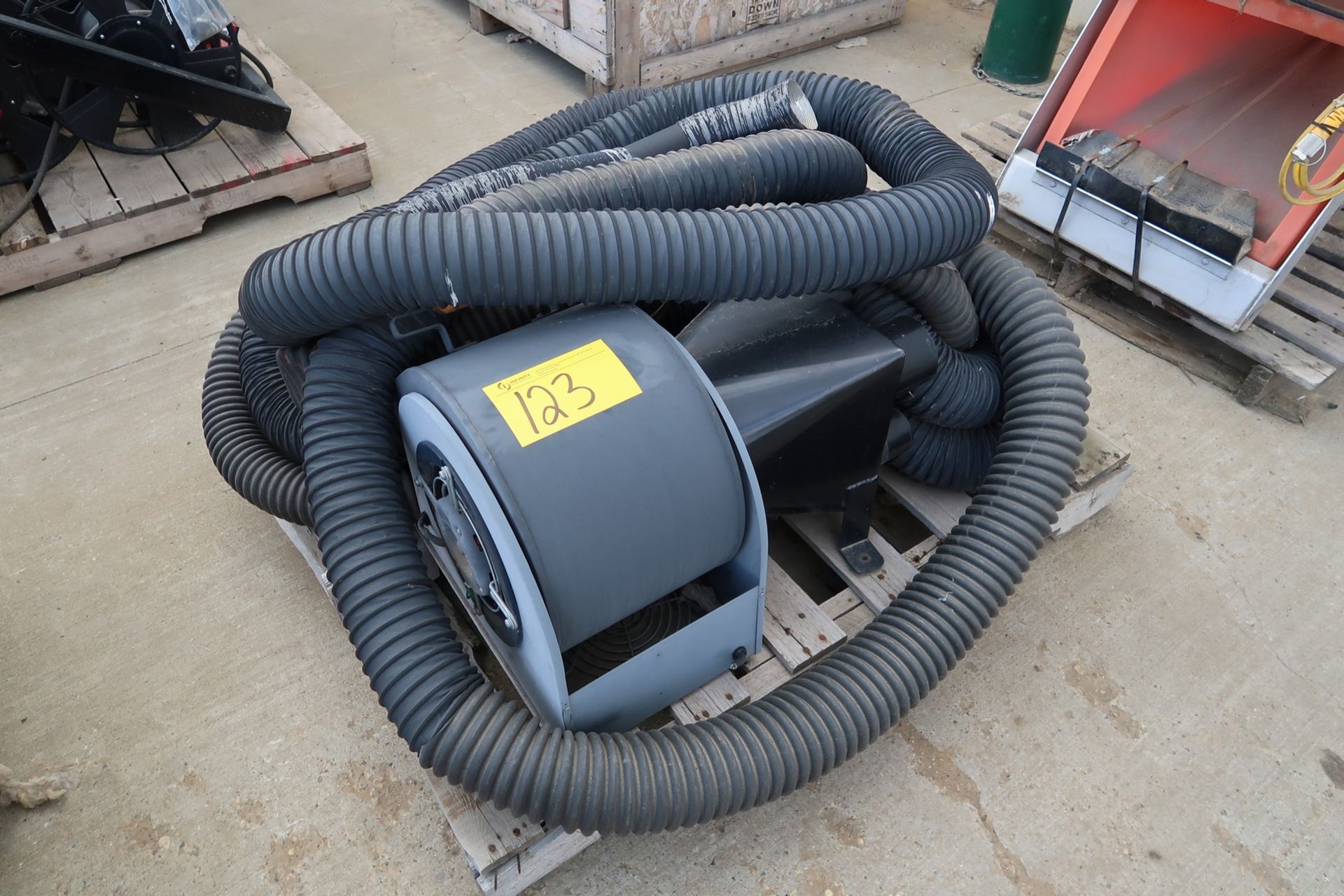 EXHAUST BLOWER FAN & HOSE