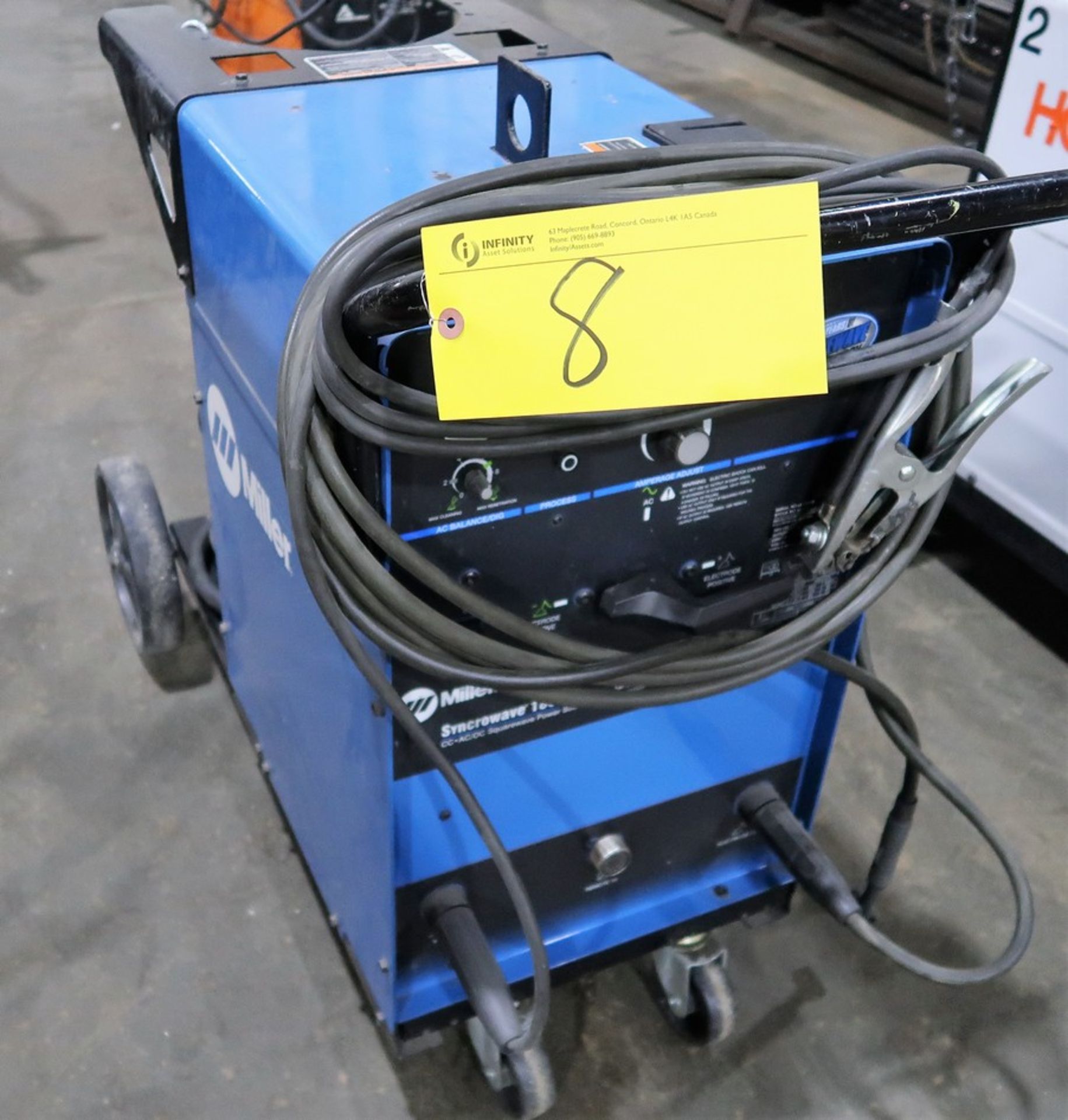 MILLER SYNCROWAVE 180 SD WELDER S/N LE158686