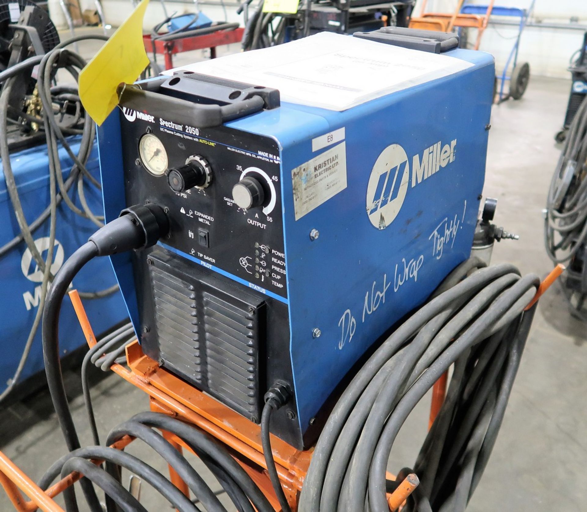 MILLER SPECTRUM 2050 PLASMA CUTTER S/N LA286702