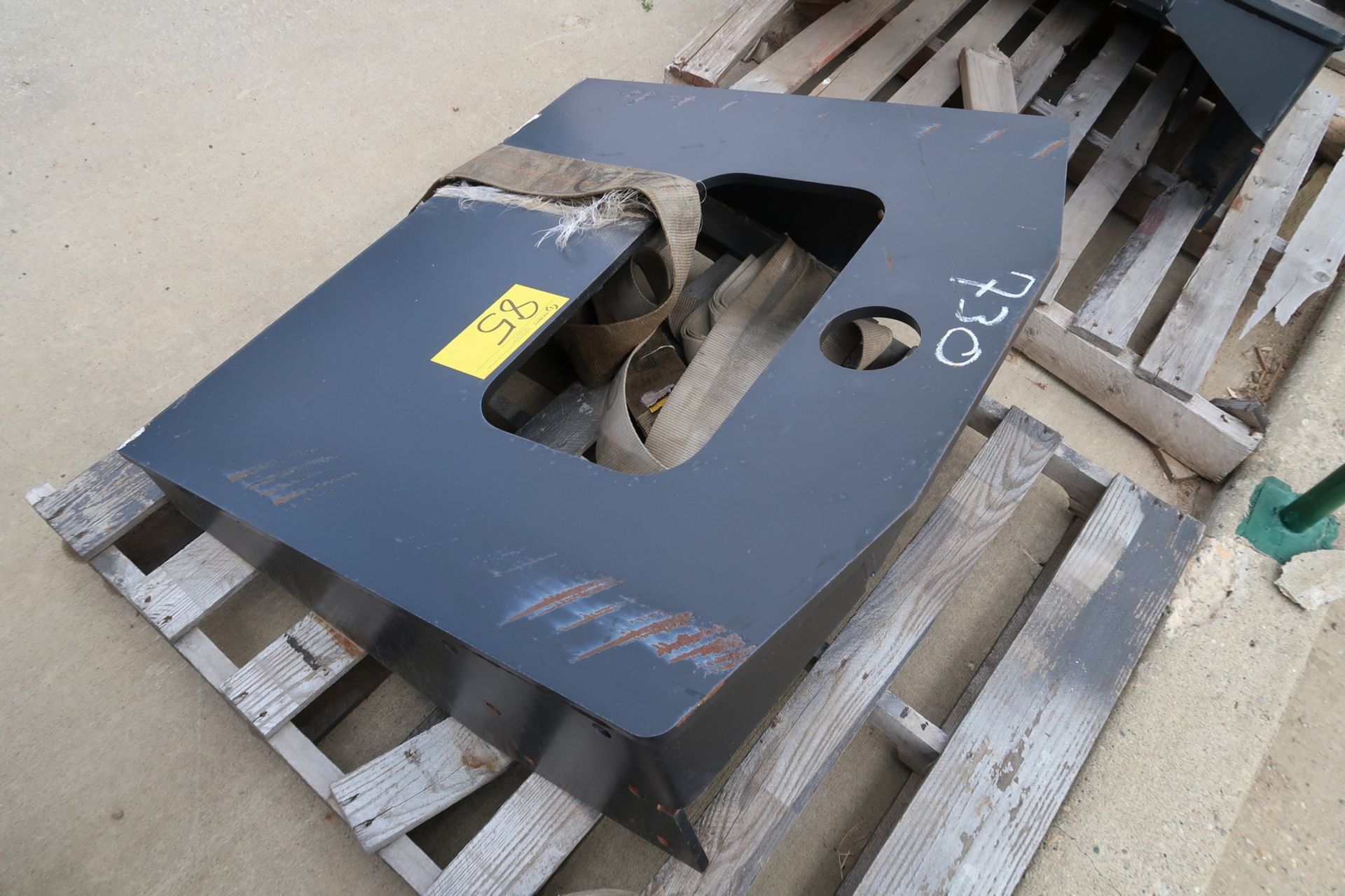 EVEREST FRONT PLOW MOUNTS - Image 2 of 2